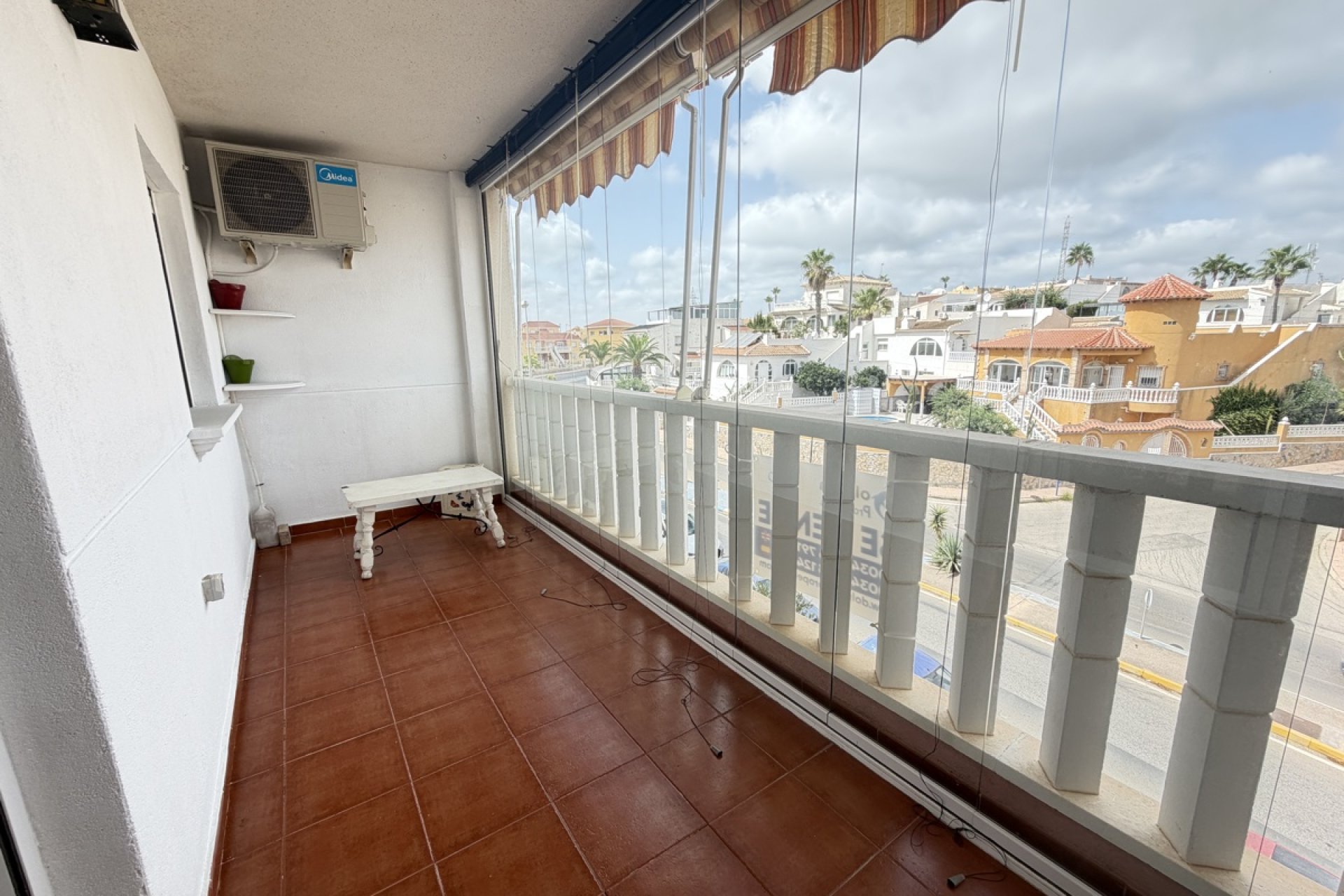 Reventa - Apartamento / piso -
Orihuela Costa - Villamartin