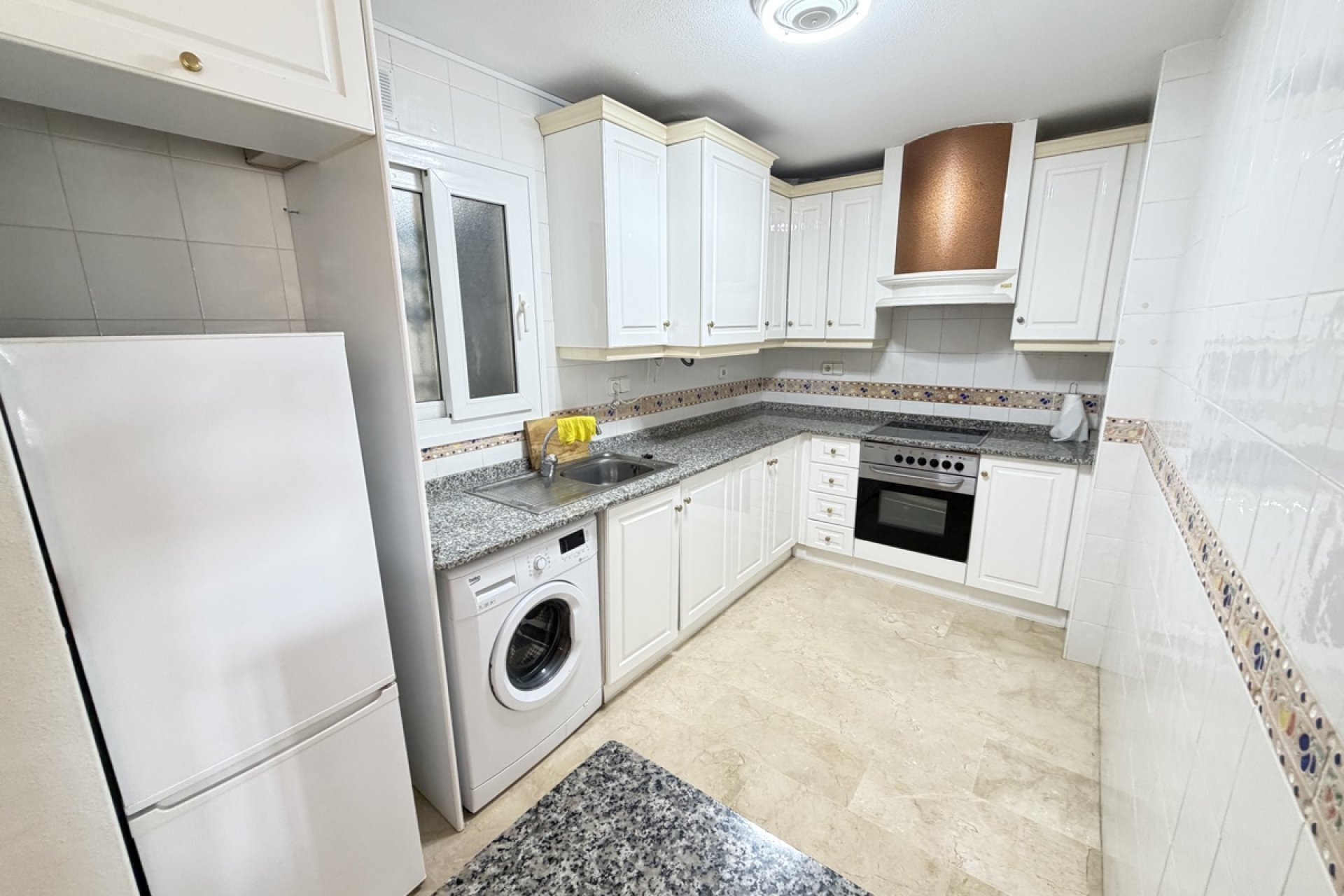 Reventa - Apartamento / piso -
Orihuela Costa - Villamartin