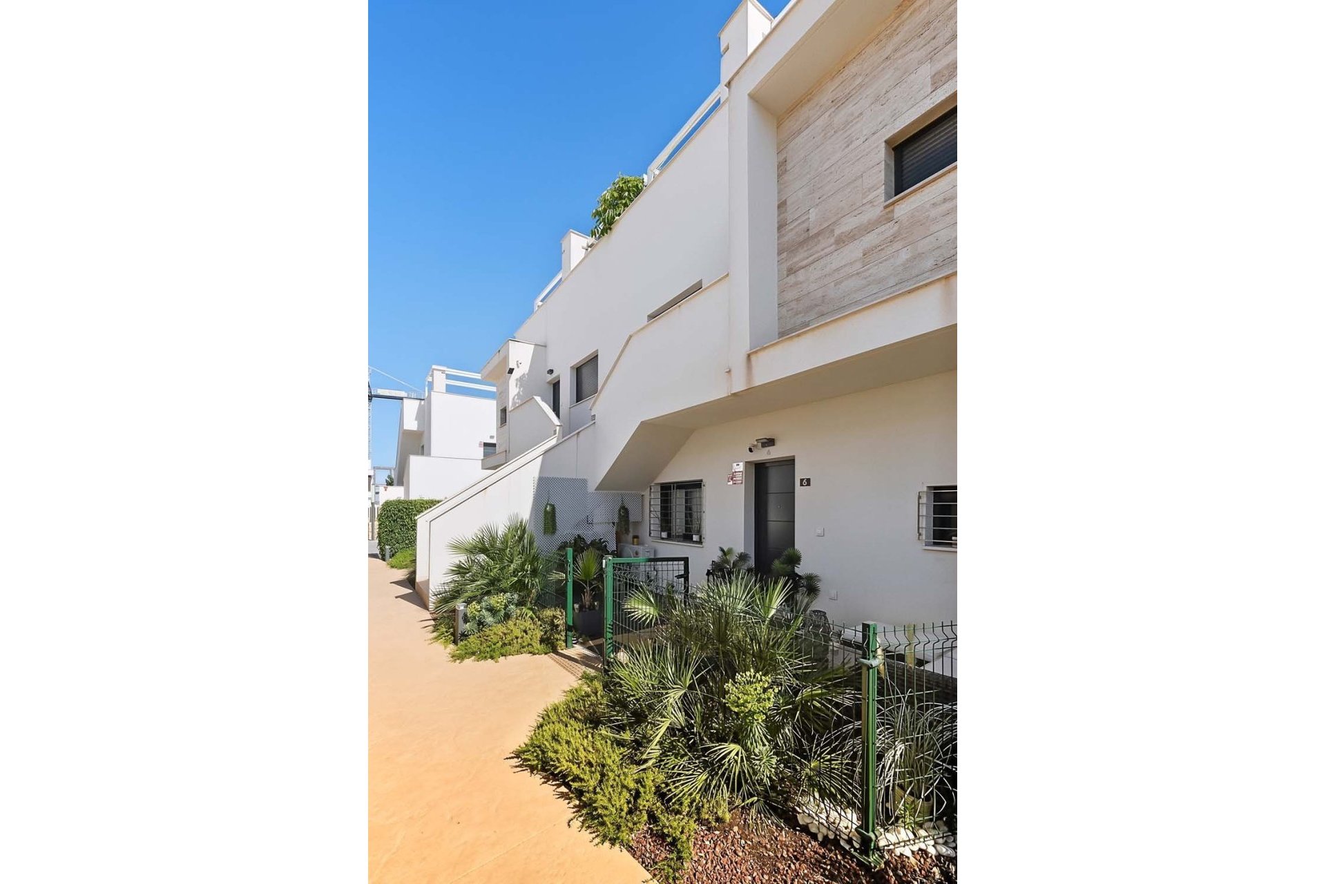 Reventa - Apartamento / piso -
Pilar de La Horadada - El Mojón