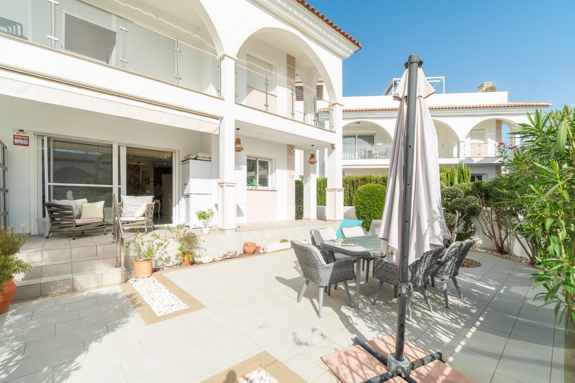 Reventa - Apartamento / piso -
Rojales - Centro de la Ciudad Quesada