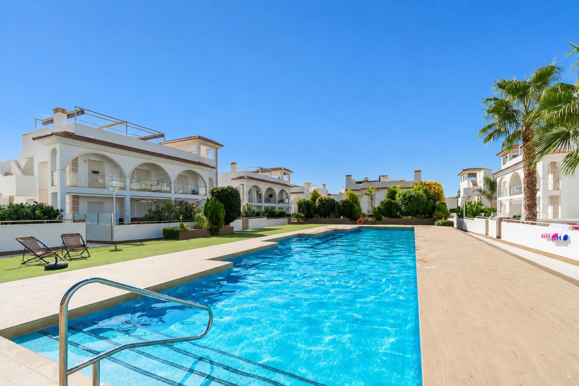 Reventa - Apartamento / piso -
Rojales - Centro de la Ciudad Quesada