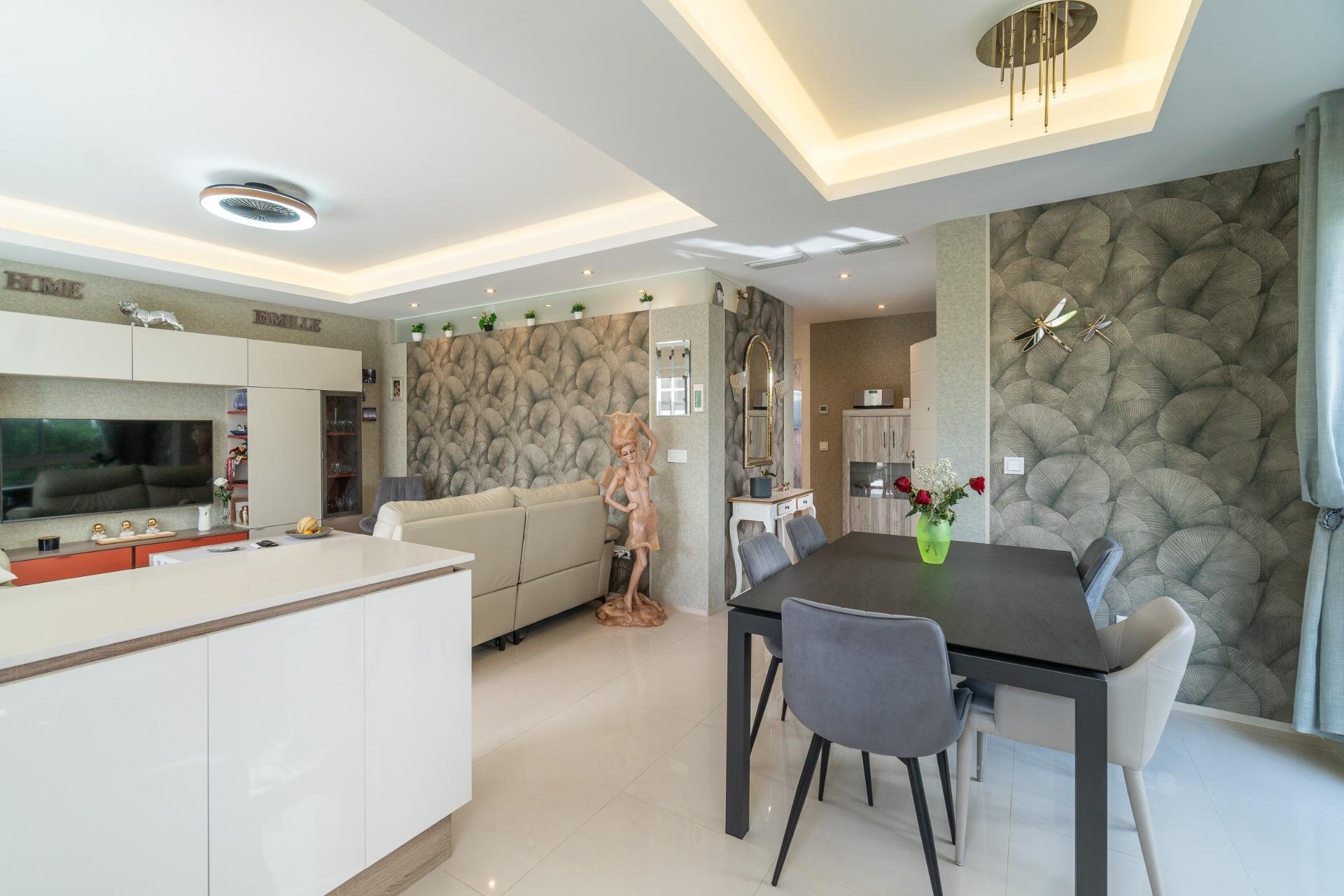 Reventa - Apartamento / piso -
Rojales - Centro de la Ciudad Quesada