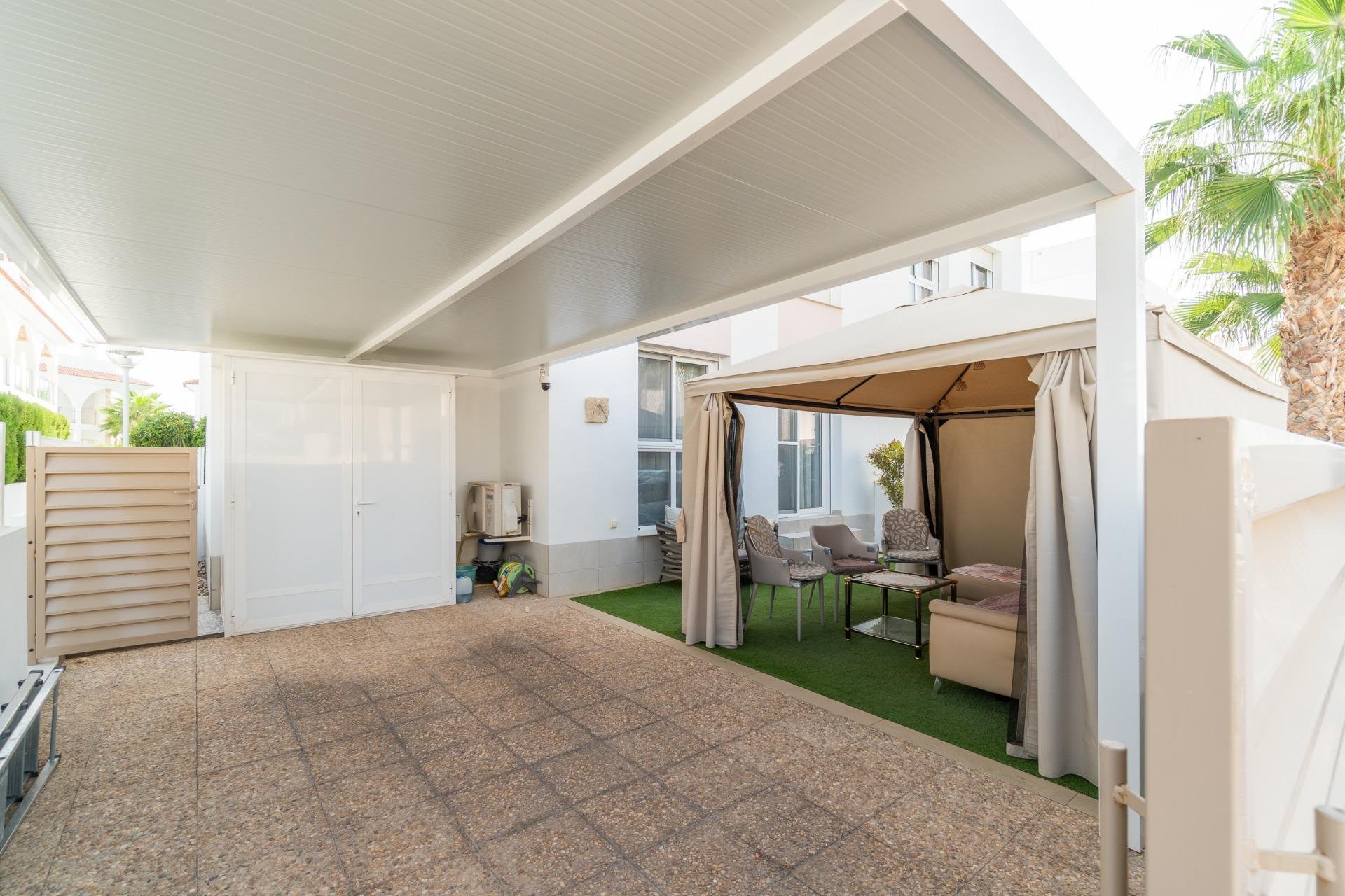 Reventa - Apartamento / piso -
Rojales - Centro de la Ciudad Quesada