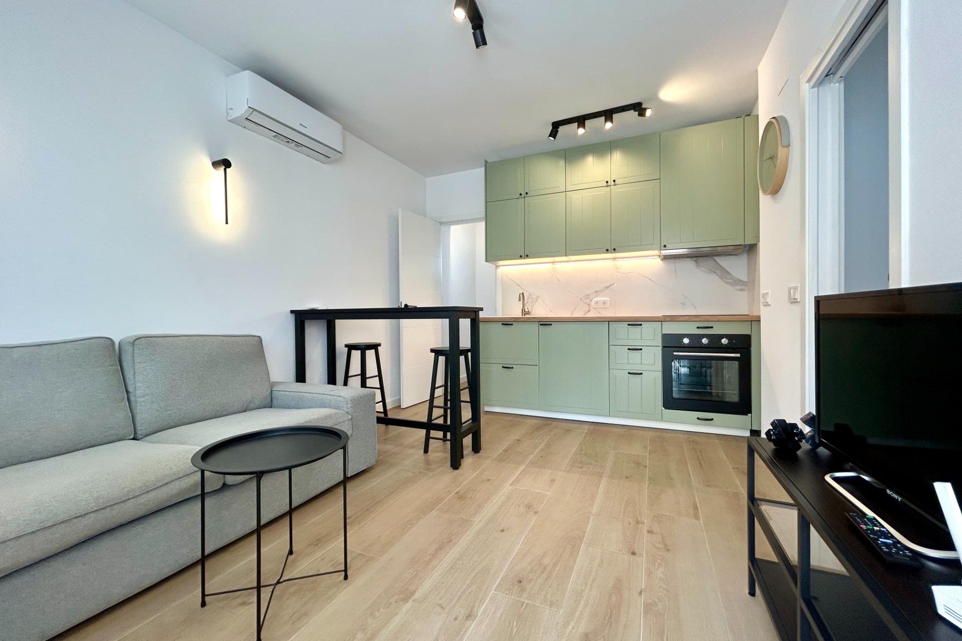 Reventa - Apartamento / piso -
San Miguel de Salinas - Las filipinas