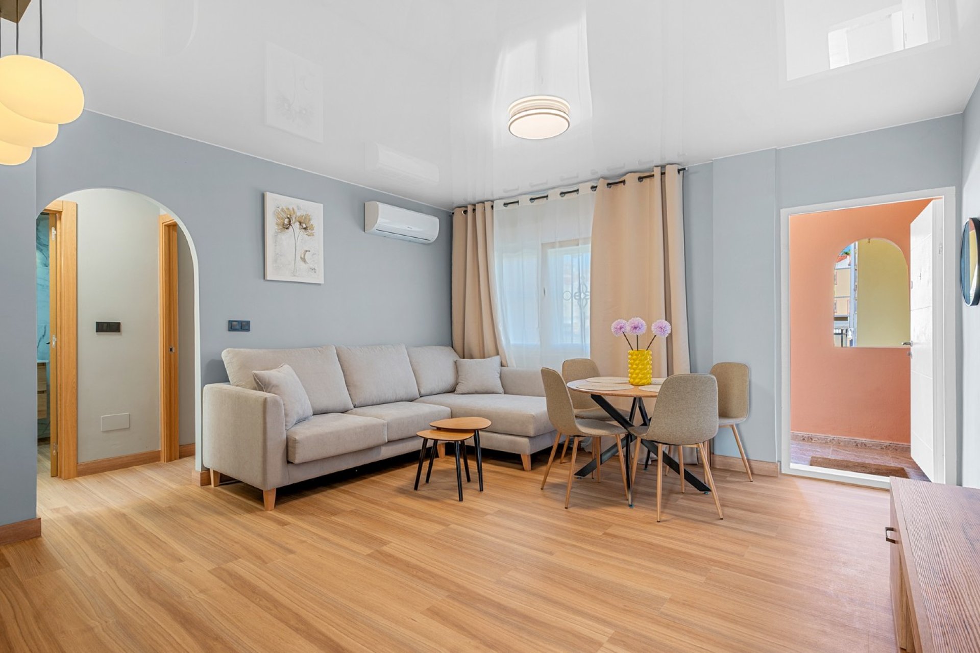 Reventa - Apartamento / piso -
San Miguel de Salinas - Orihuela Costa