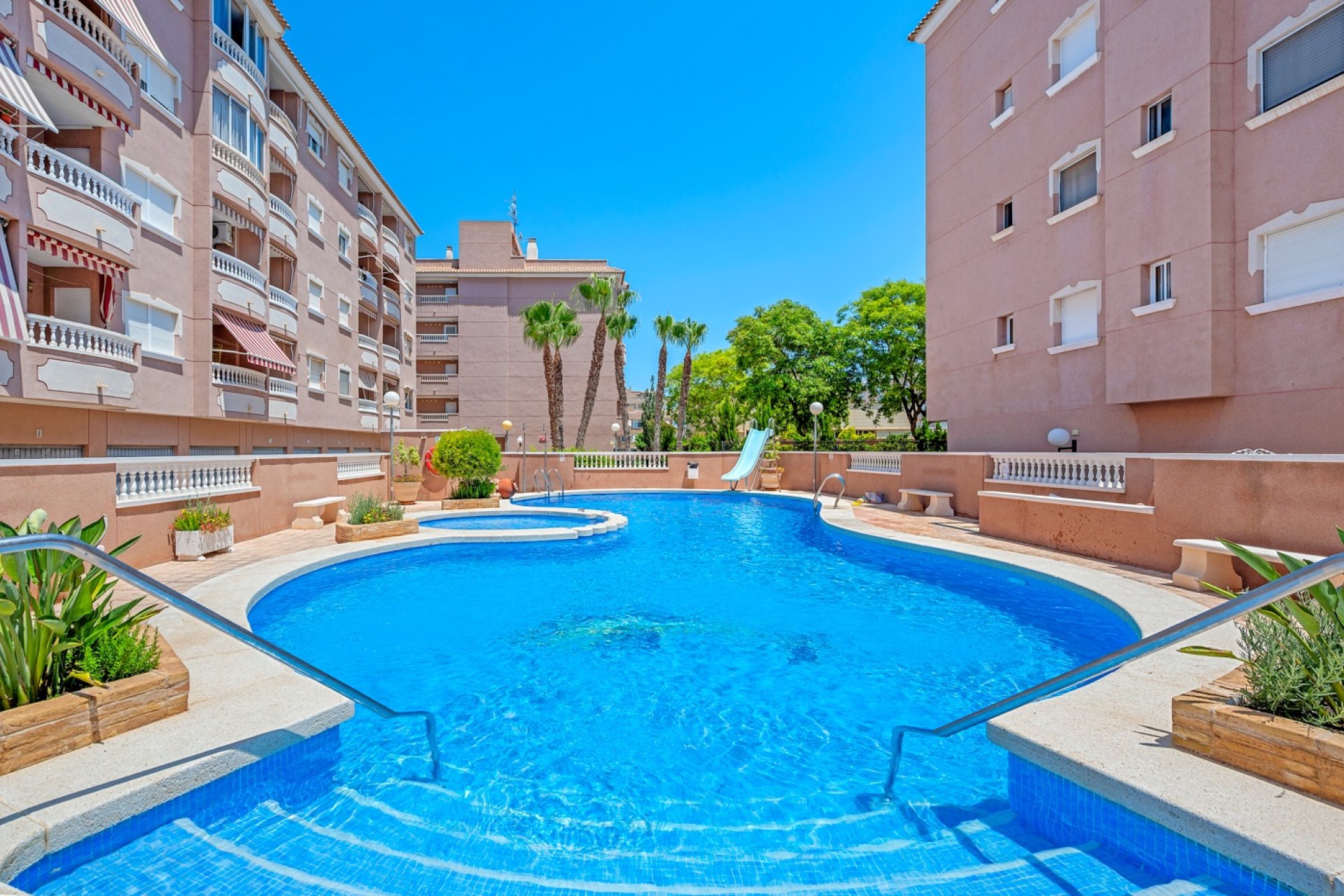 Reventa - Apartamento / piso -
Santa Pola - Santa Pola - Town
