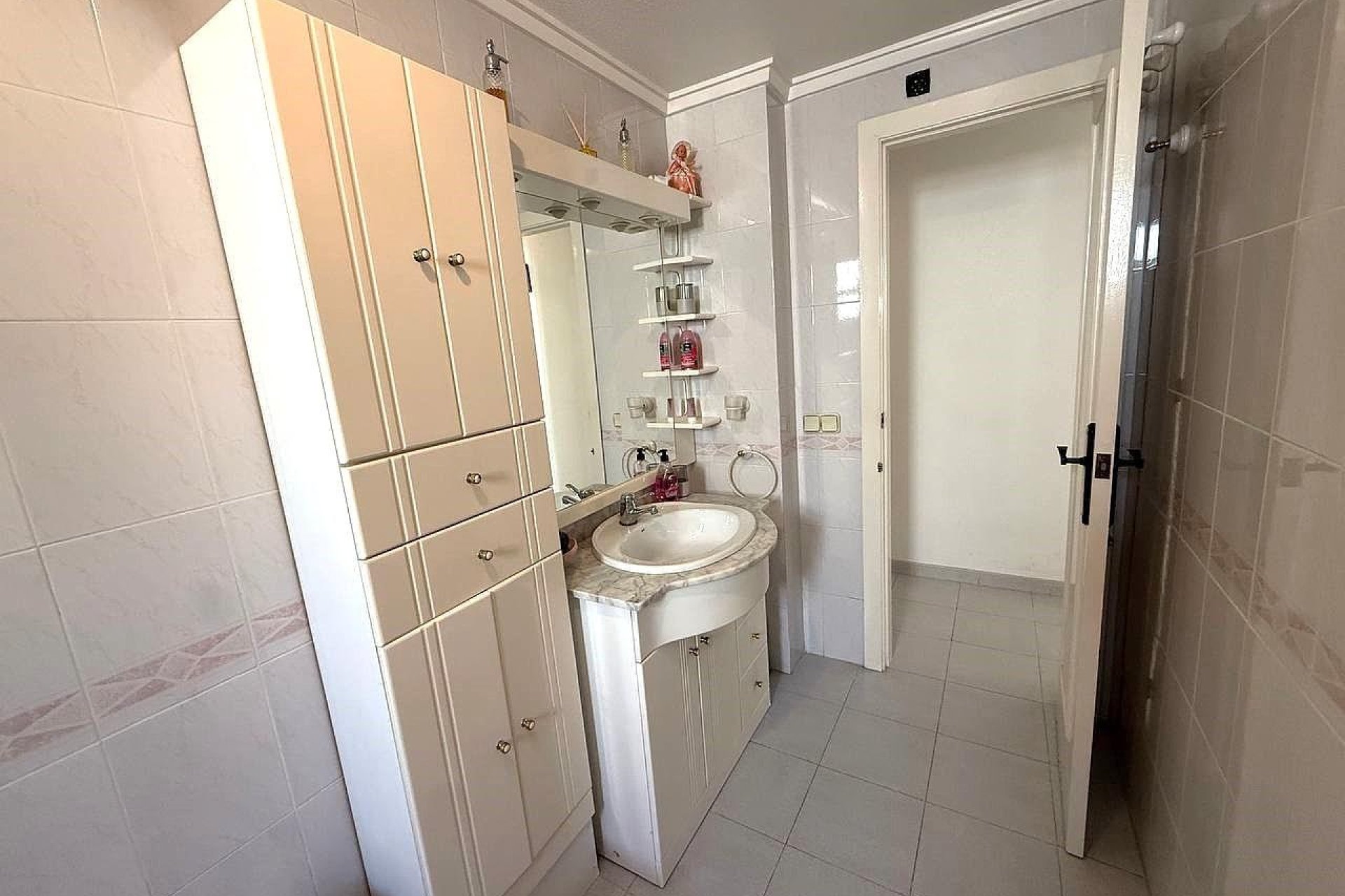 Reventa - Apartamento / piso -
Torrevieja - Acequion