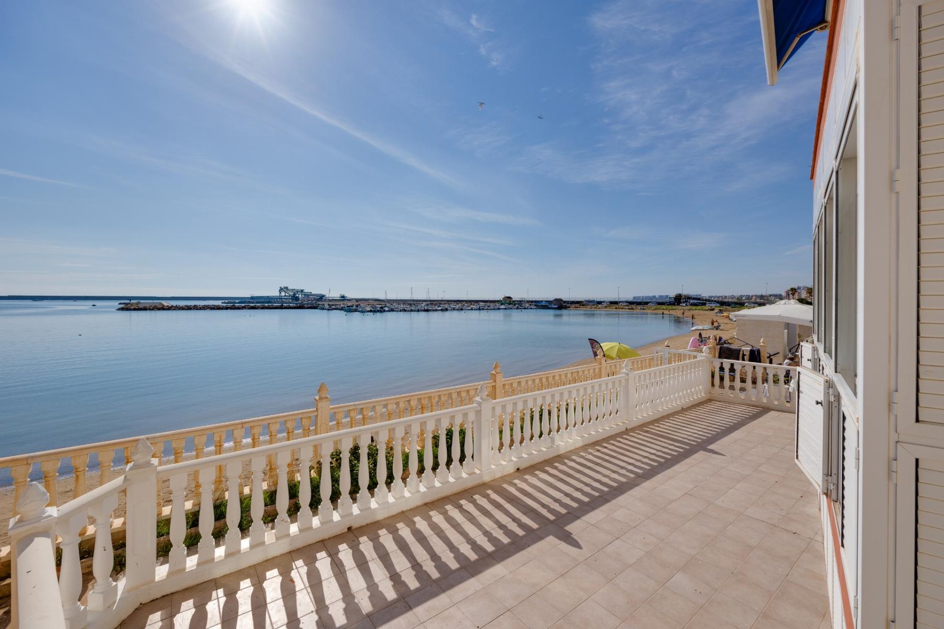 Reventa - Apartamento / piso -
Torrevieja - Acequion
