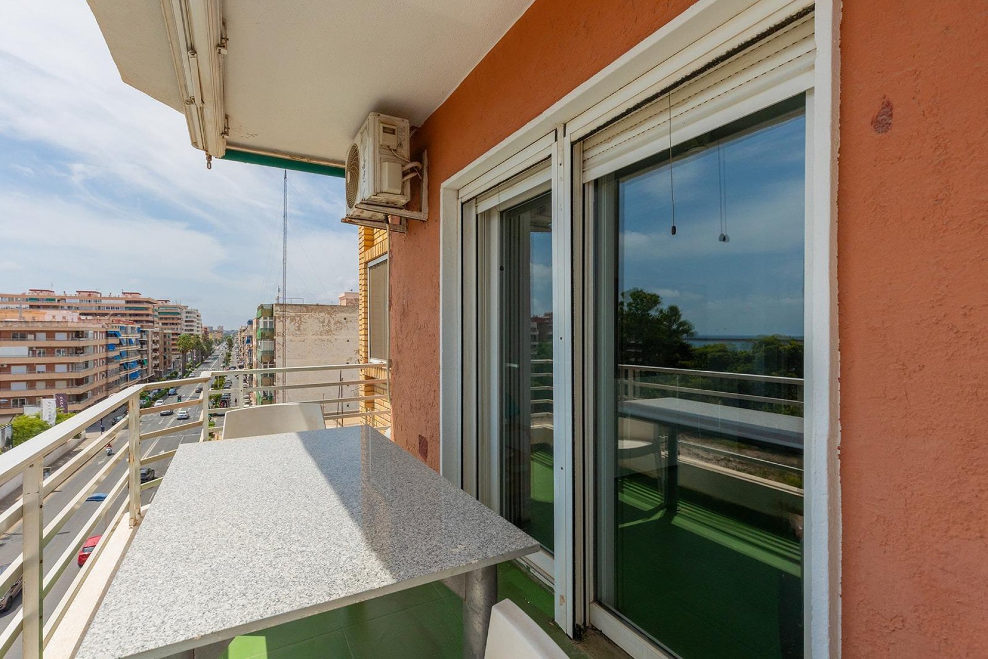 Reventa - Apartamento / piso -
Torrevieja - Acequion