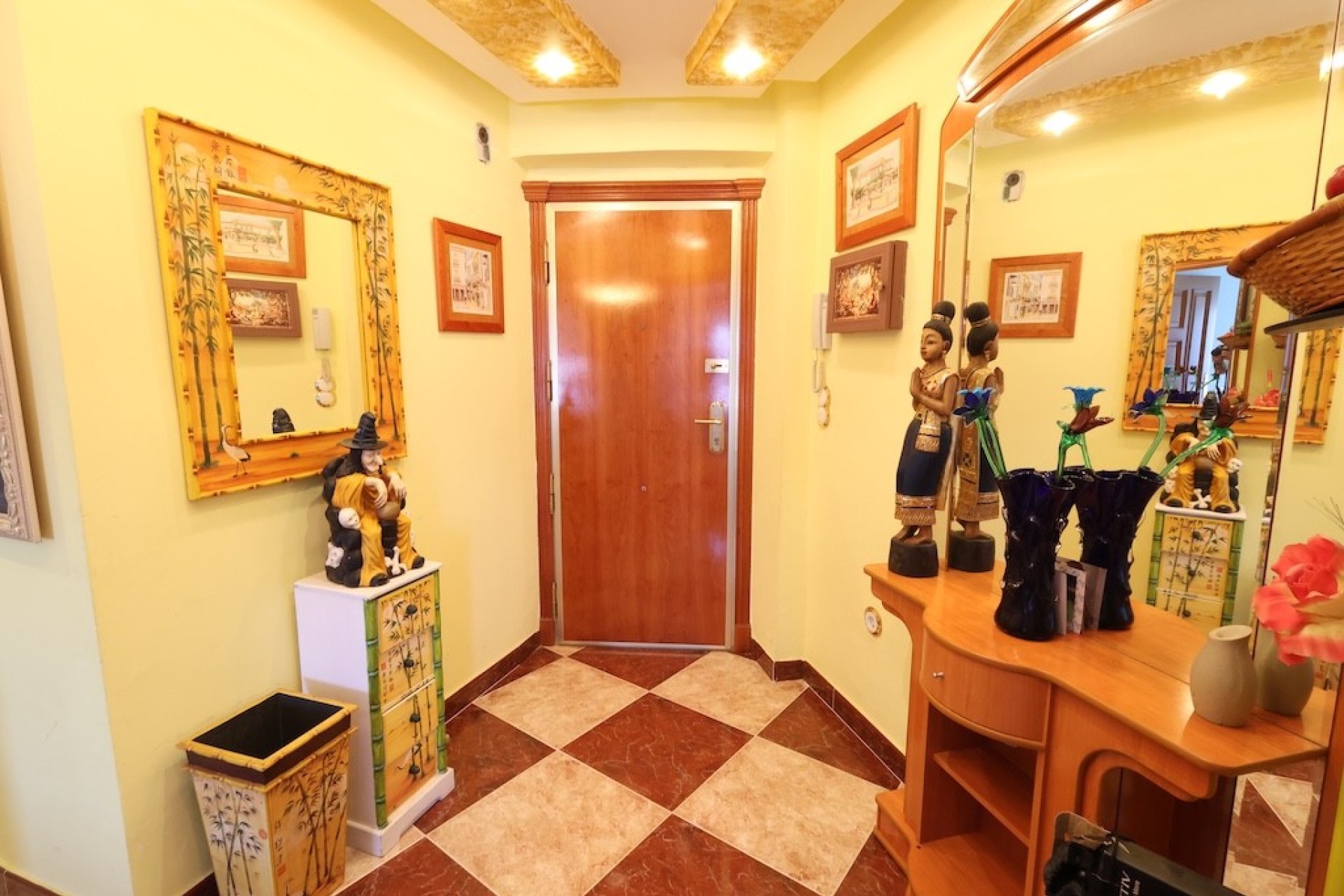 Reventa - Apartamento / piso -
Torrevieja - Acequion