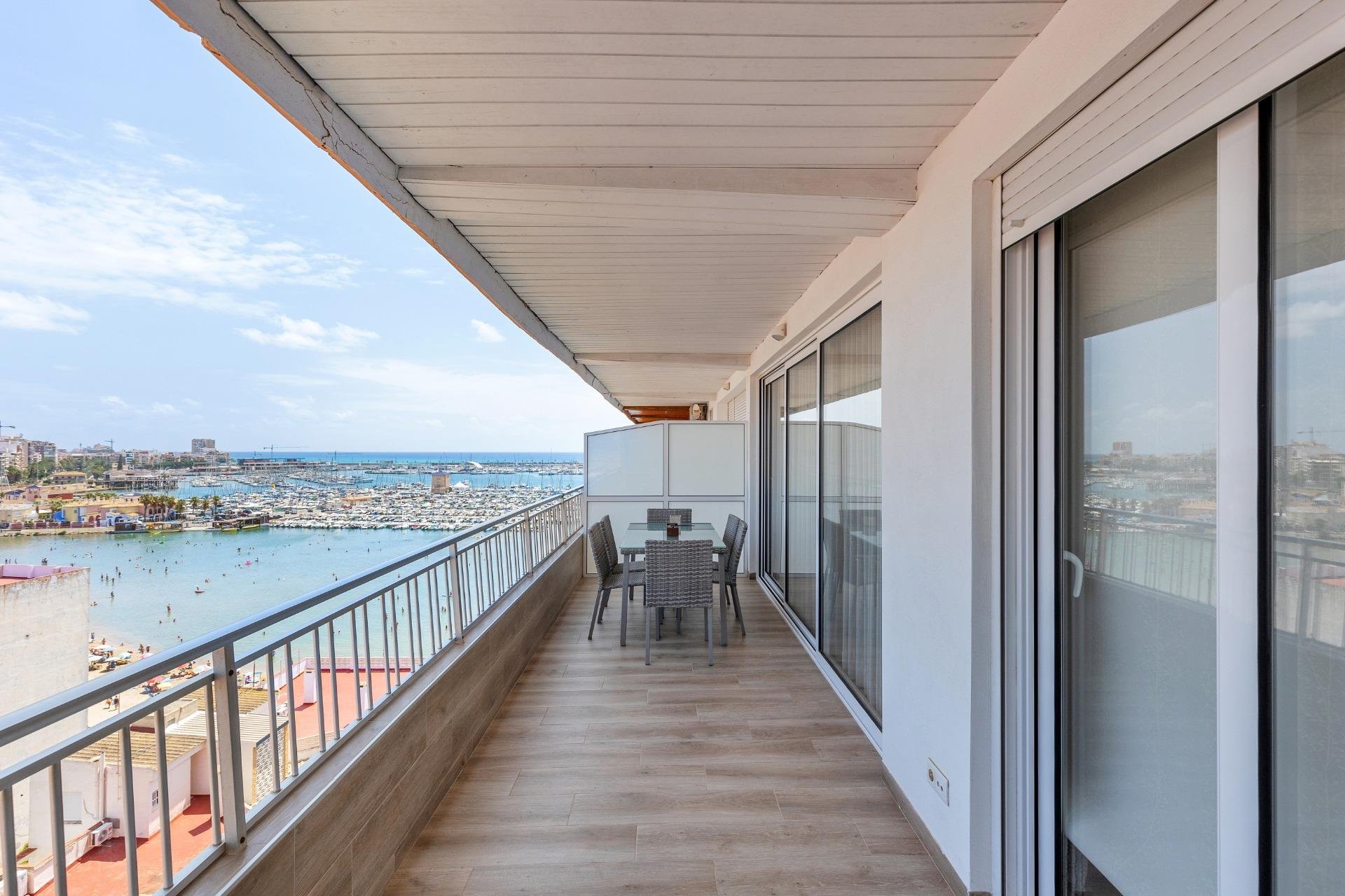 Reventa - Apartamento / piso -
Torrevieja - Acequion