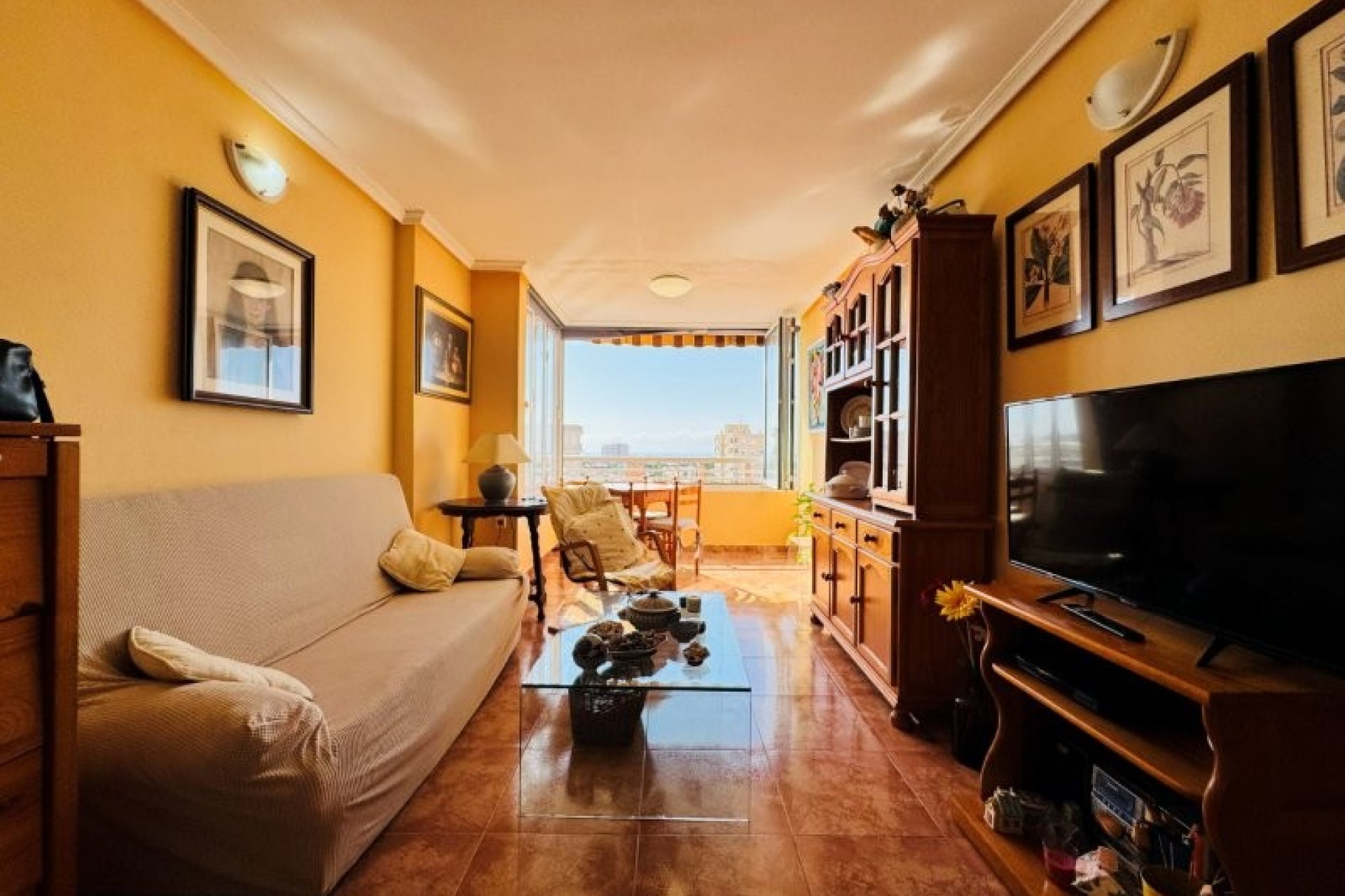 Reventa - Apartamento / piso -
Torrevieja - Aguas nuevas 1