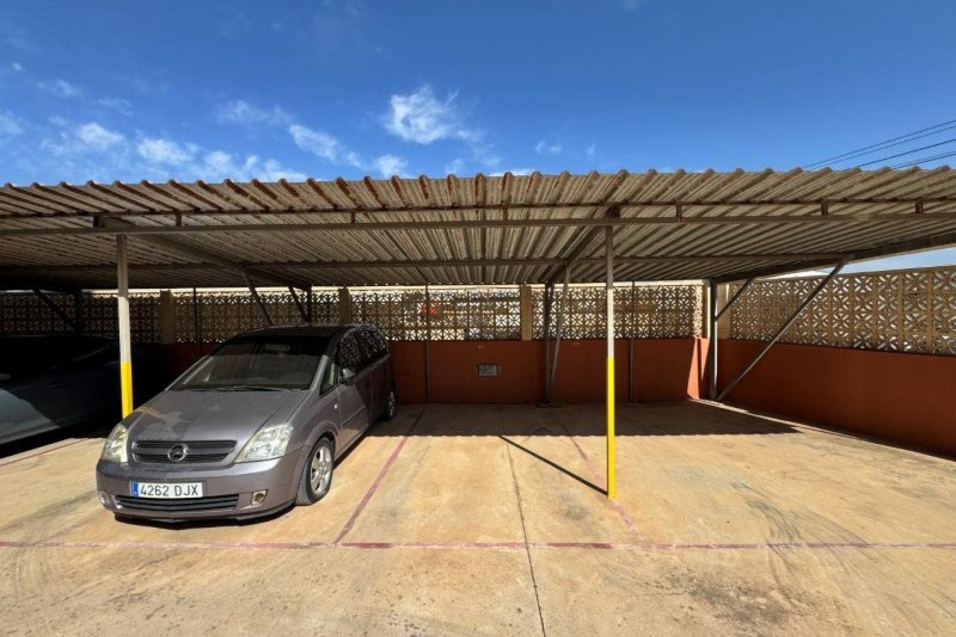 Reventa - Apartamento / piso -
Torrevieja - Aguas nuevas 1