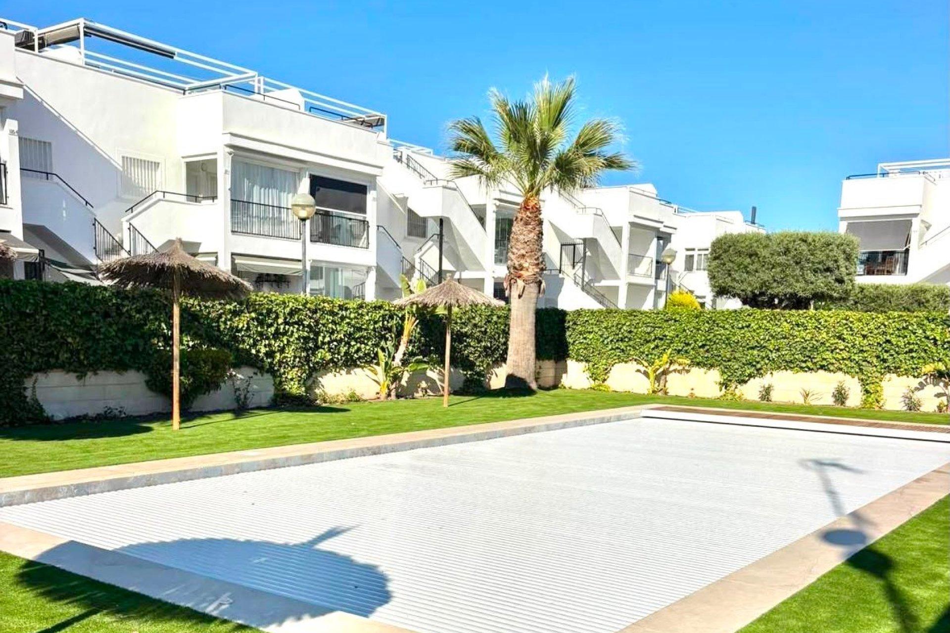 Reventa - Apartamento / piso -
Torrevieja - Aguas Nuevas