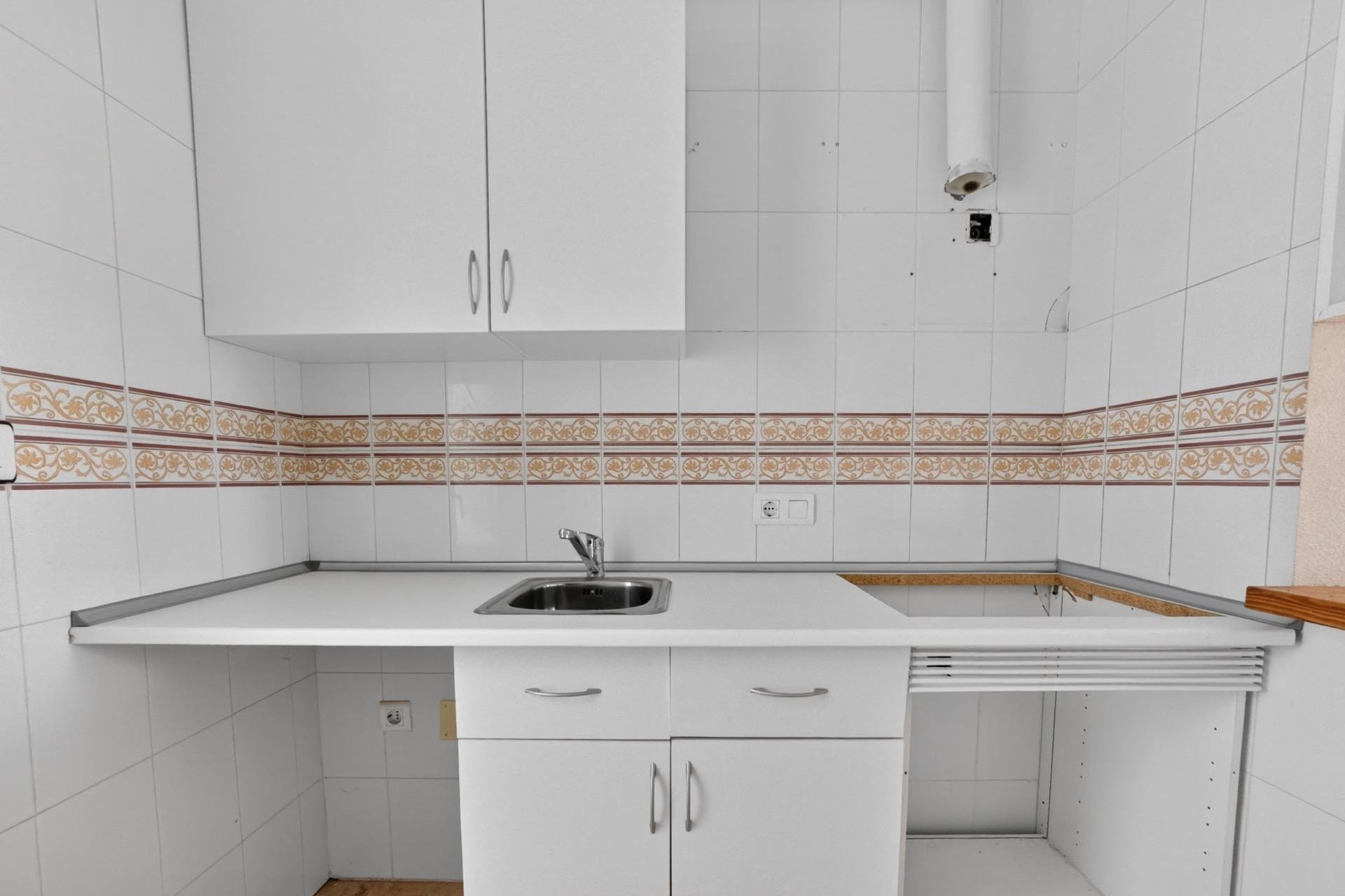 Reventa - Apartamento / piso -
Torrevieja - Altos del Limonar