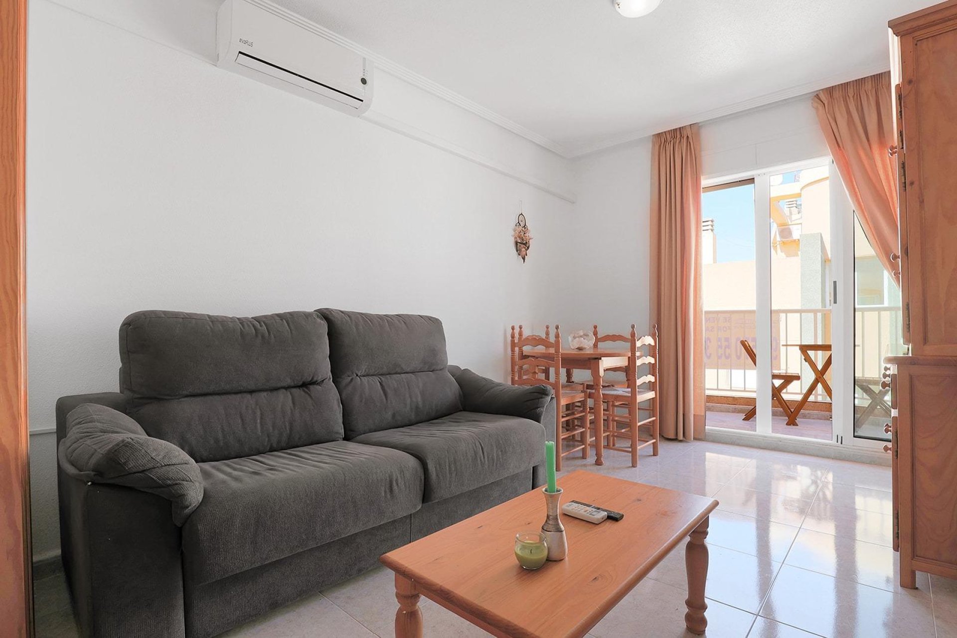 Reventa - Apartamento / piso -
Torrevieja - Cabo cervera