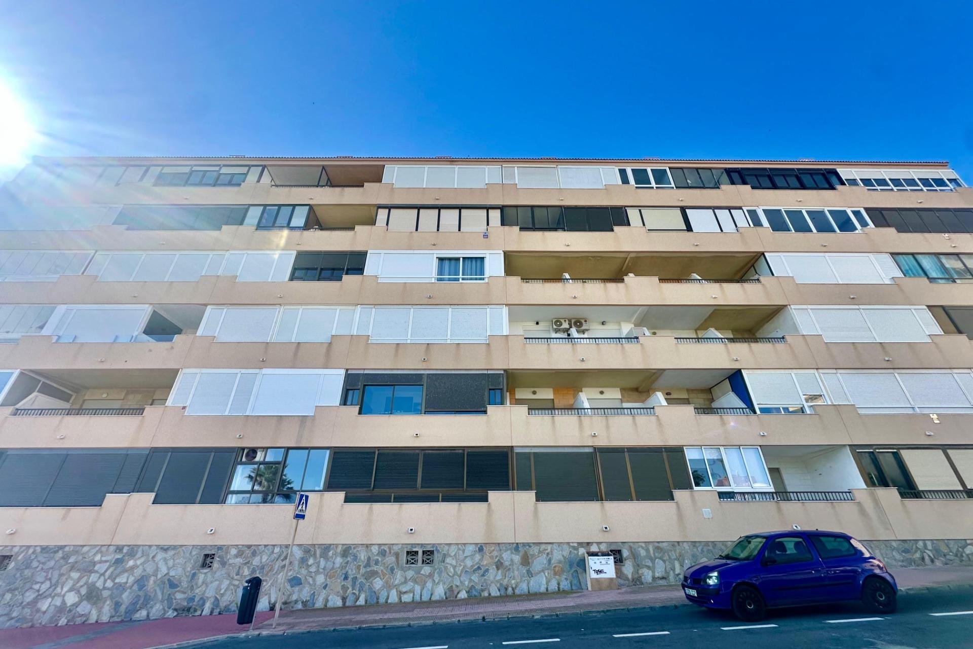Reventa - Apartamento / piso -
Torrevieja - Cabo cervera