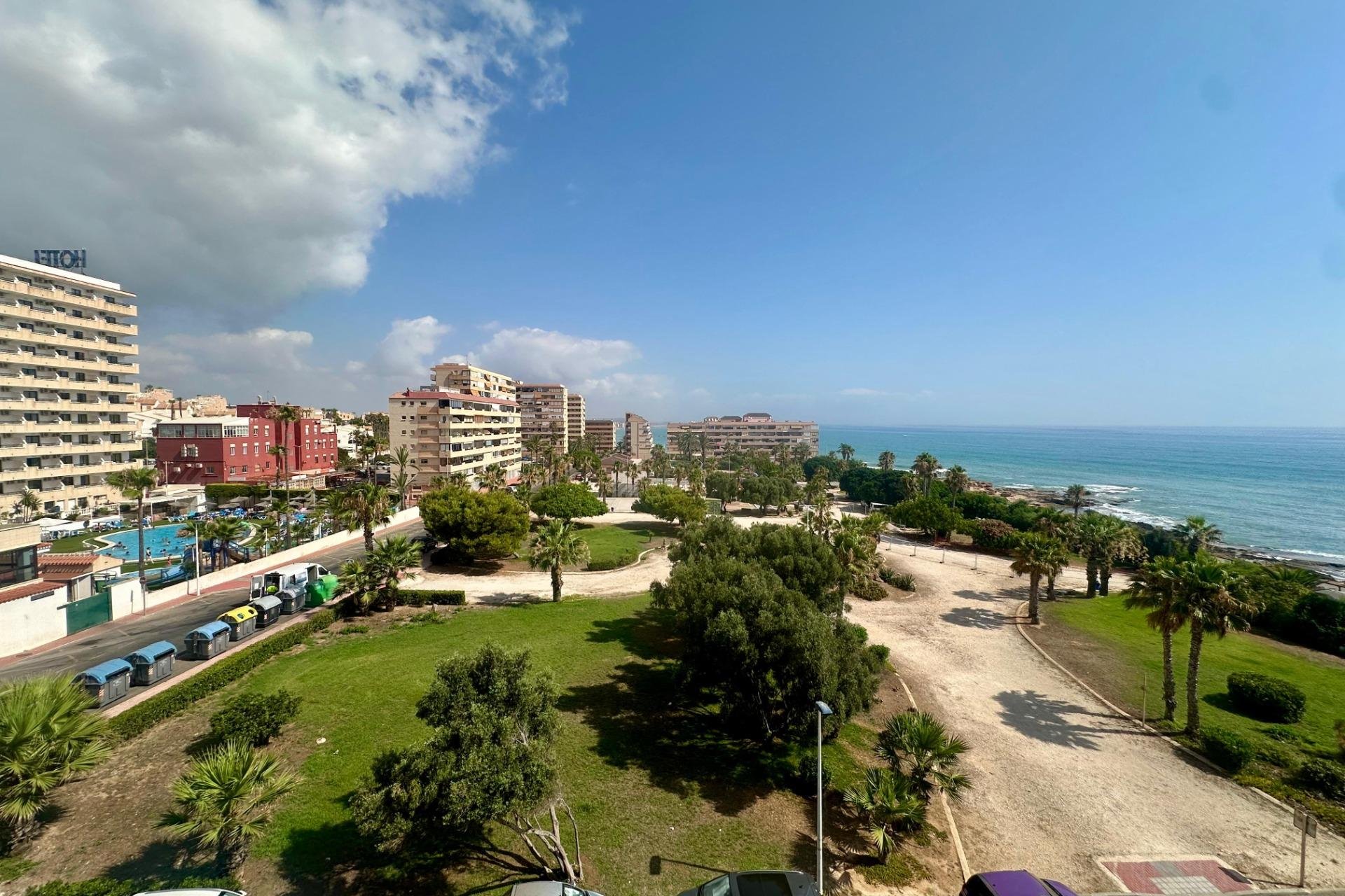 Reventa - Apartamento / piso -
Torrevieja - Cabo cervera
