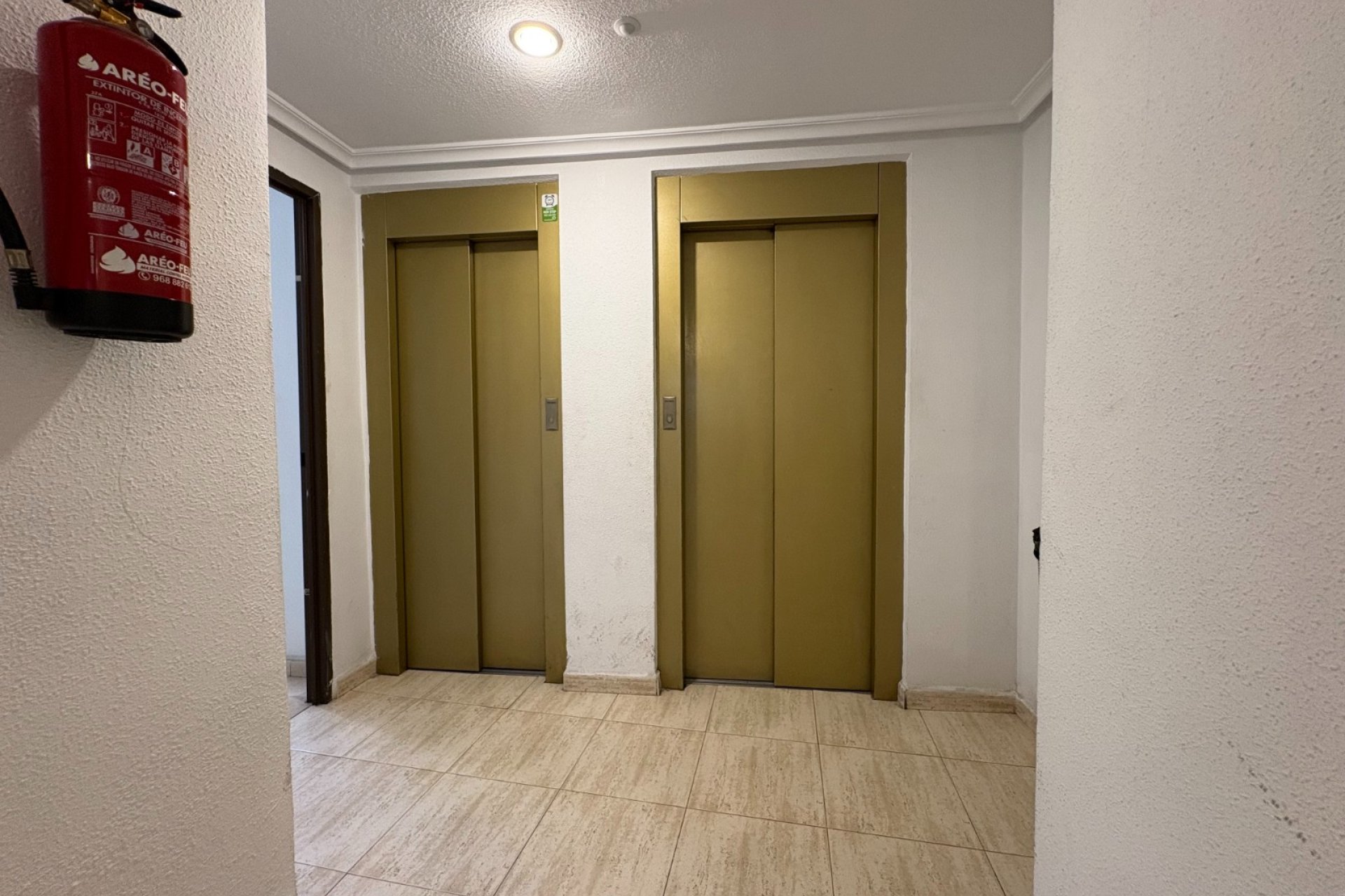 Reventa - Apartamento / piso -
Torrevieja - Centro