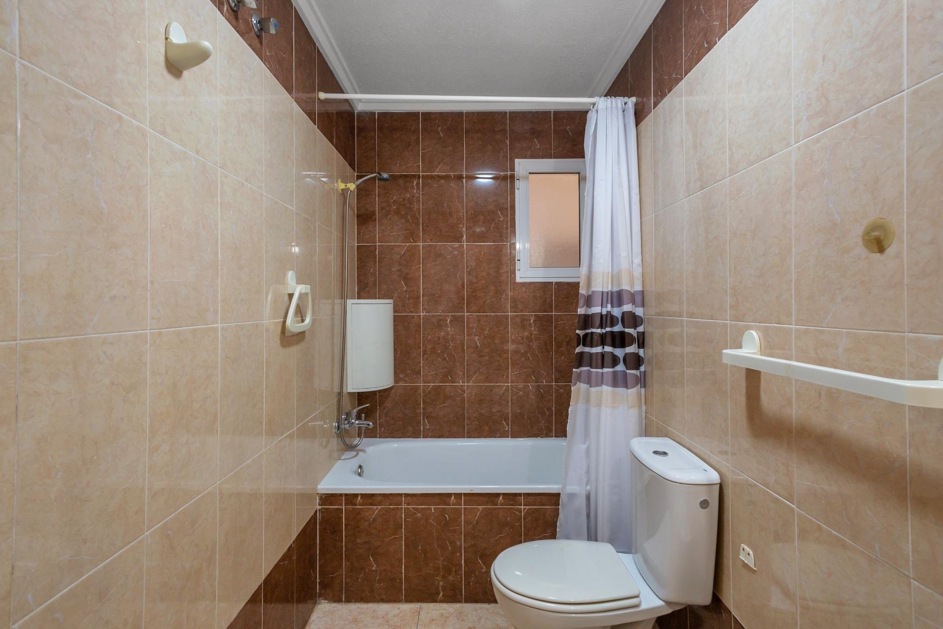Reventa - Apartamento / piso -
Torrevieja - Centro
