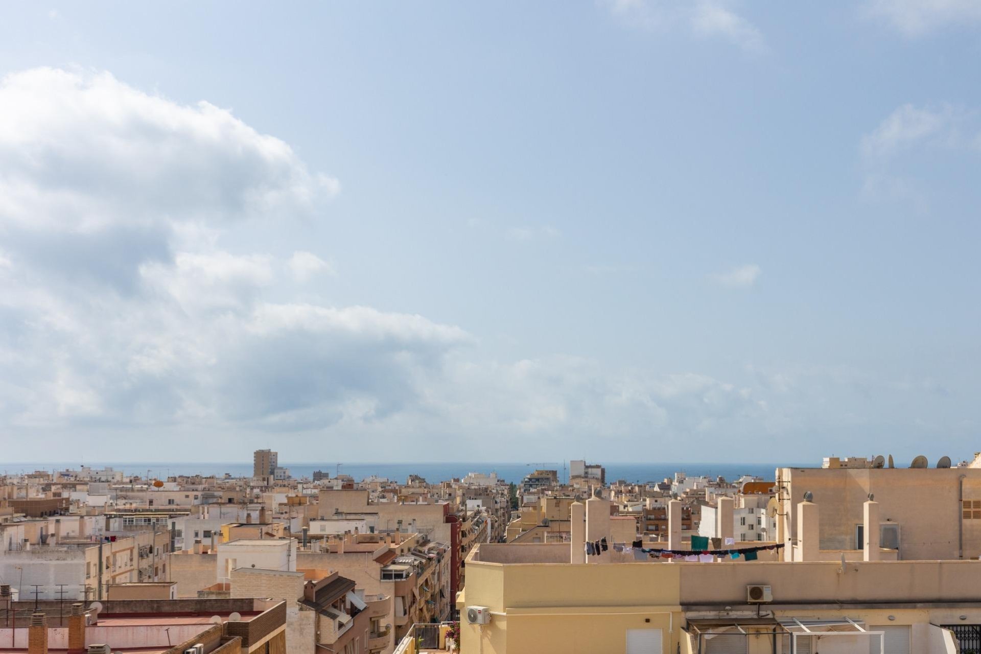 Reventa - Apartamento / piso -
Torrevieja - Centro