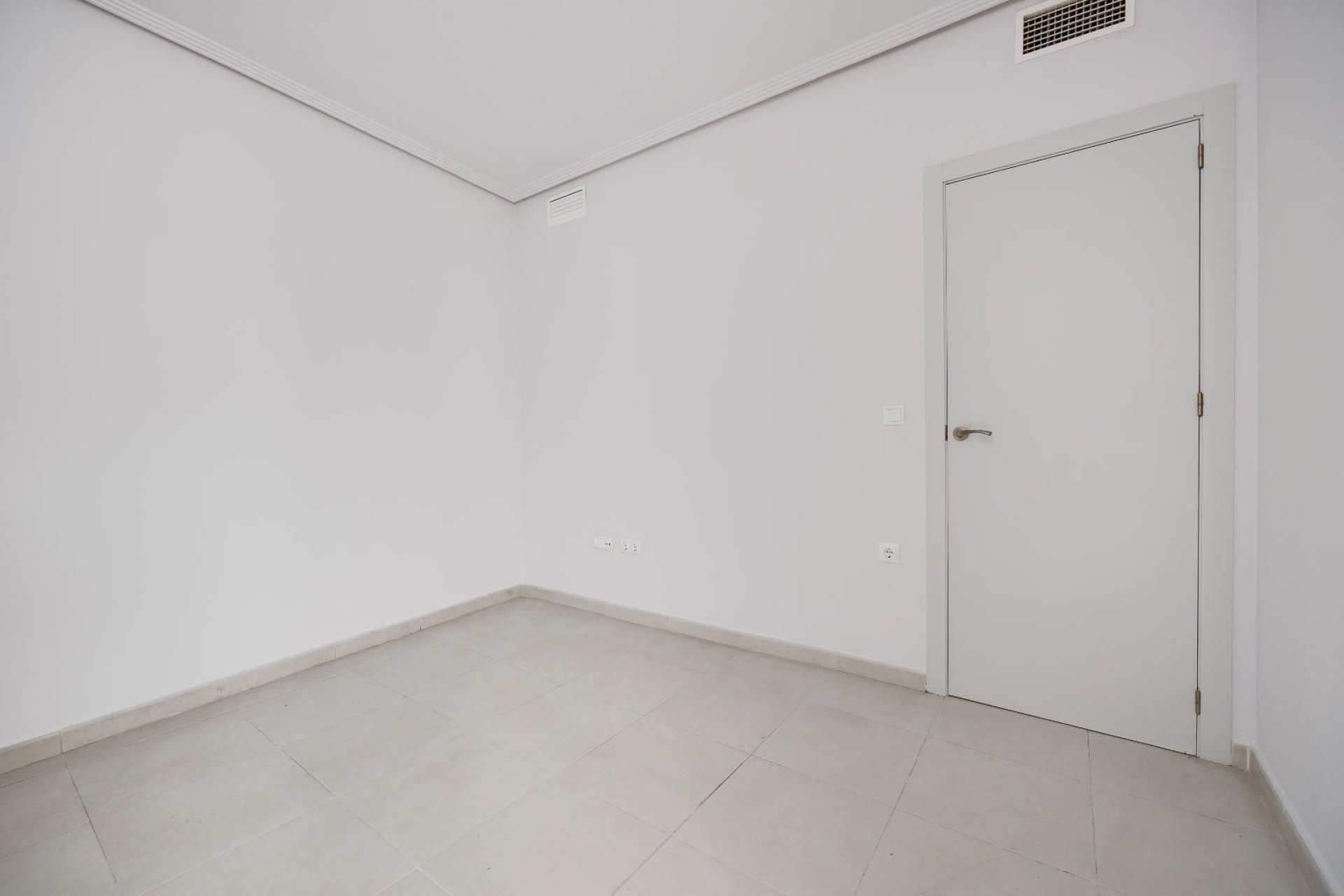 Reventa - Apartamento / piso -
Torrevieja - Centro
