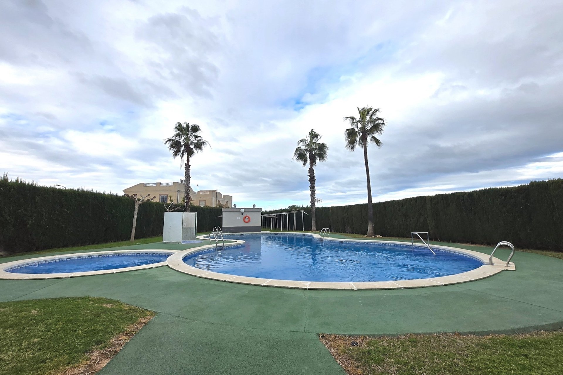 Reventa - Apartamento / piso -
Torrevieja - El Chaparral