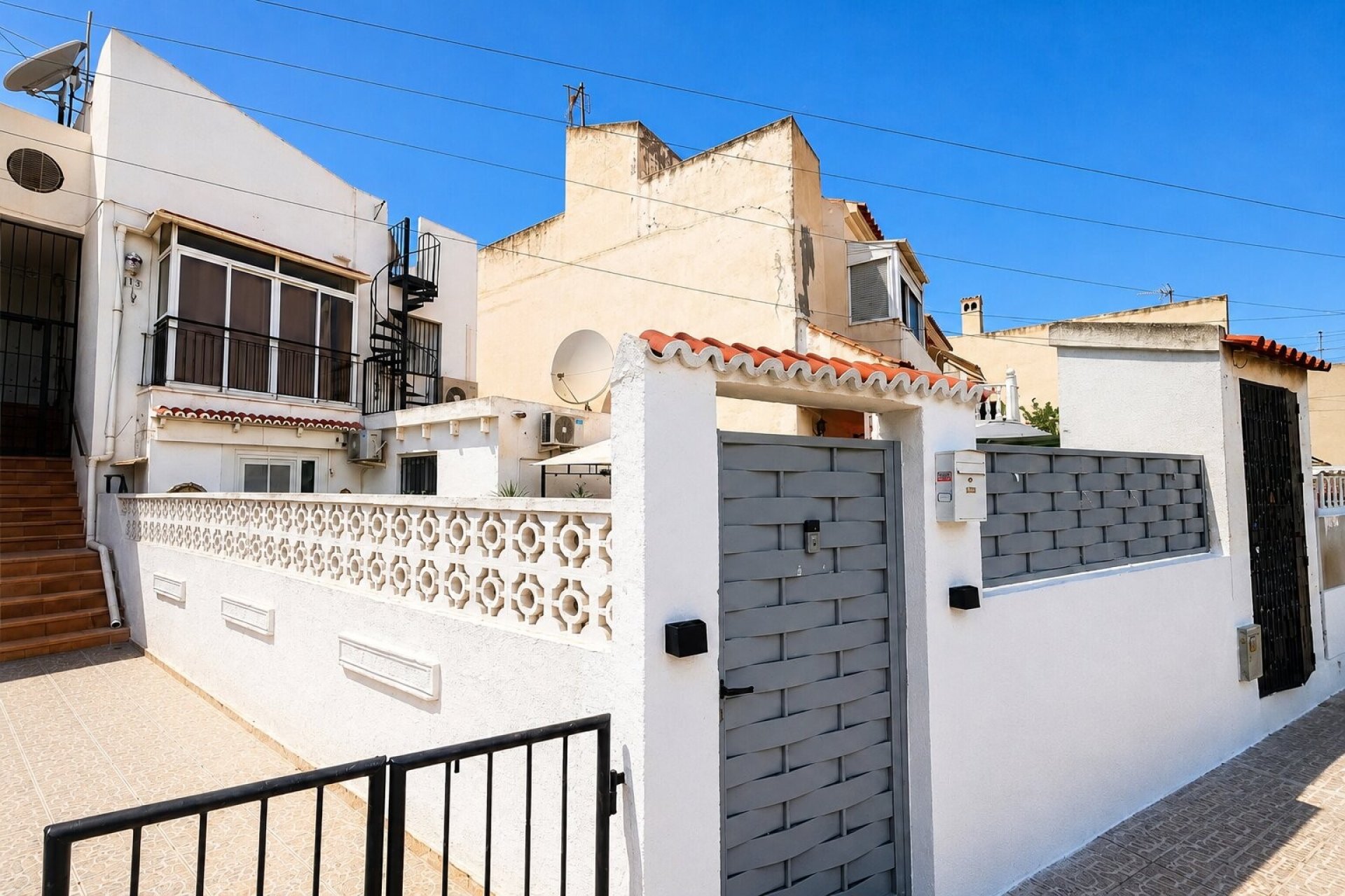 Reventa - Apartamento / piso -
Torrevieja - El Chaparral