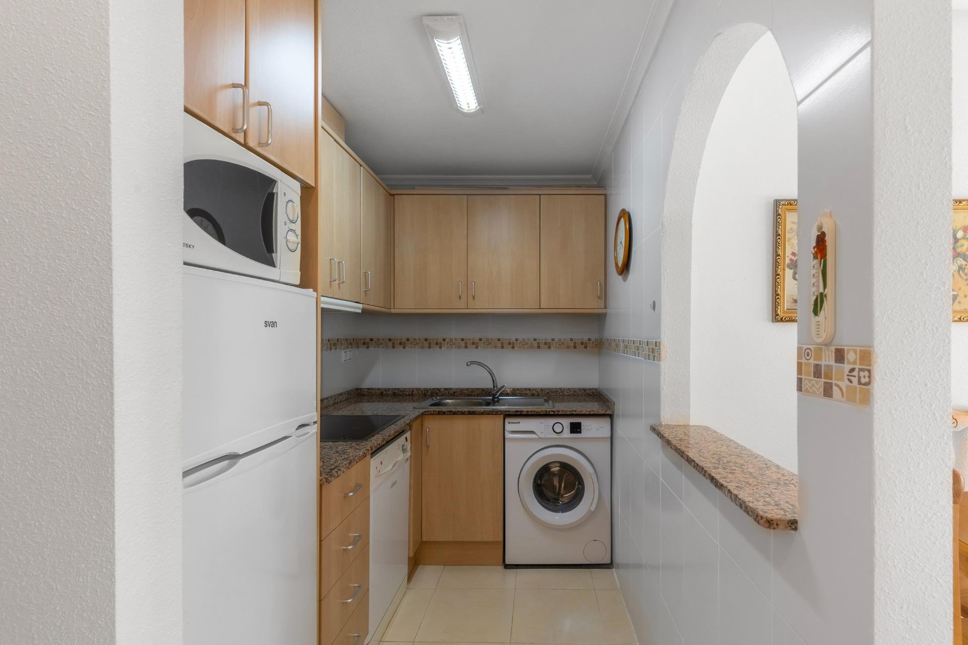 Reventa - Apartamento / piso -
Torrevieja - Estacion de autobuses