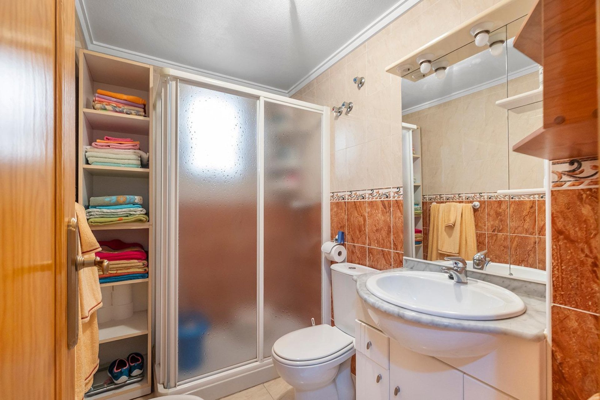 Reventa - Apartamento / piso -
Torrevieja - Estacion de autobuses