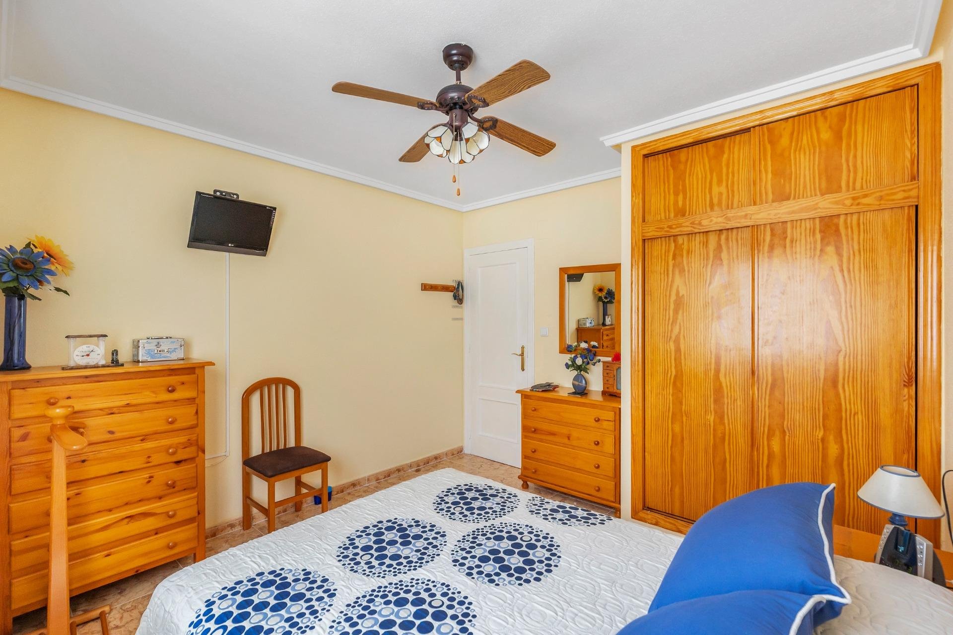 Reventa - Apartamento / piso -
Torrevieja - Estacion de autobuses