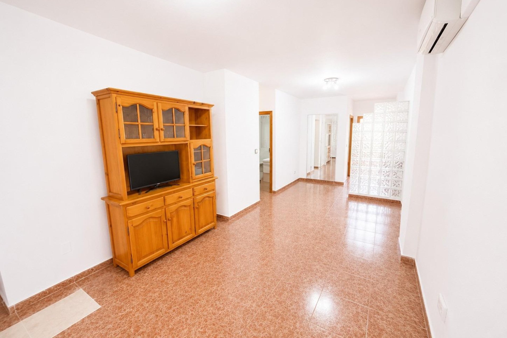 Reventa - Apartamento / piso -
Torrevieja - Estacion de autobuses