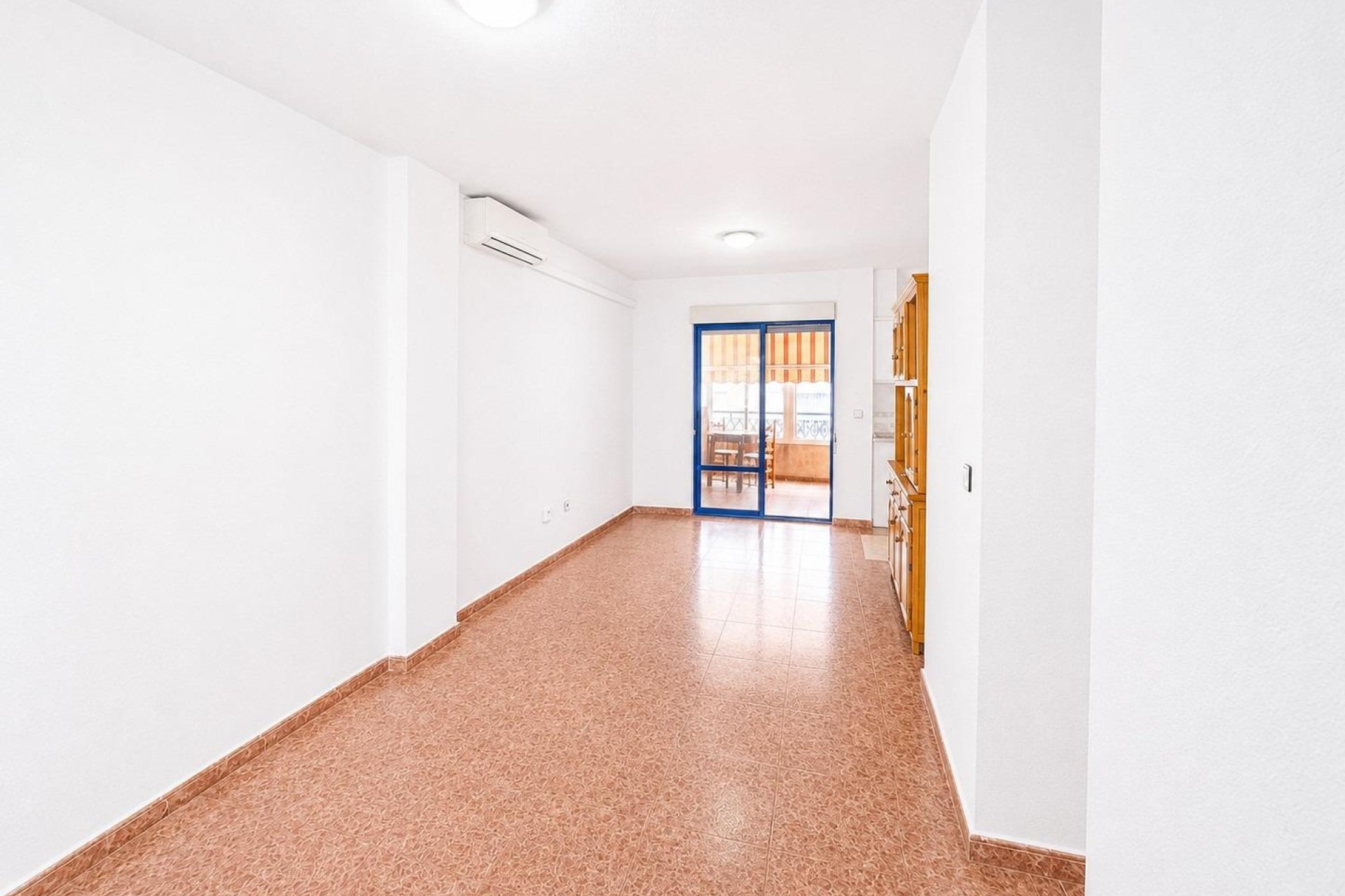 Reventa - Apartamento / piso -
Torrevieja - Estacion de autobuses