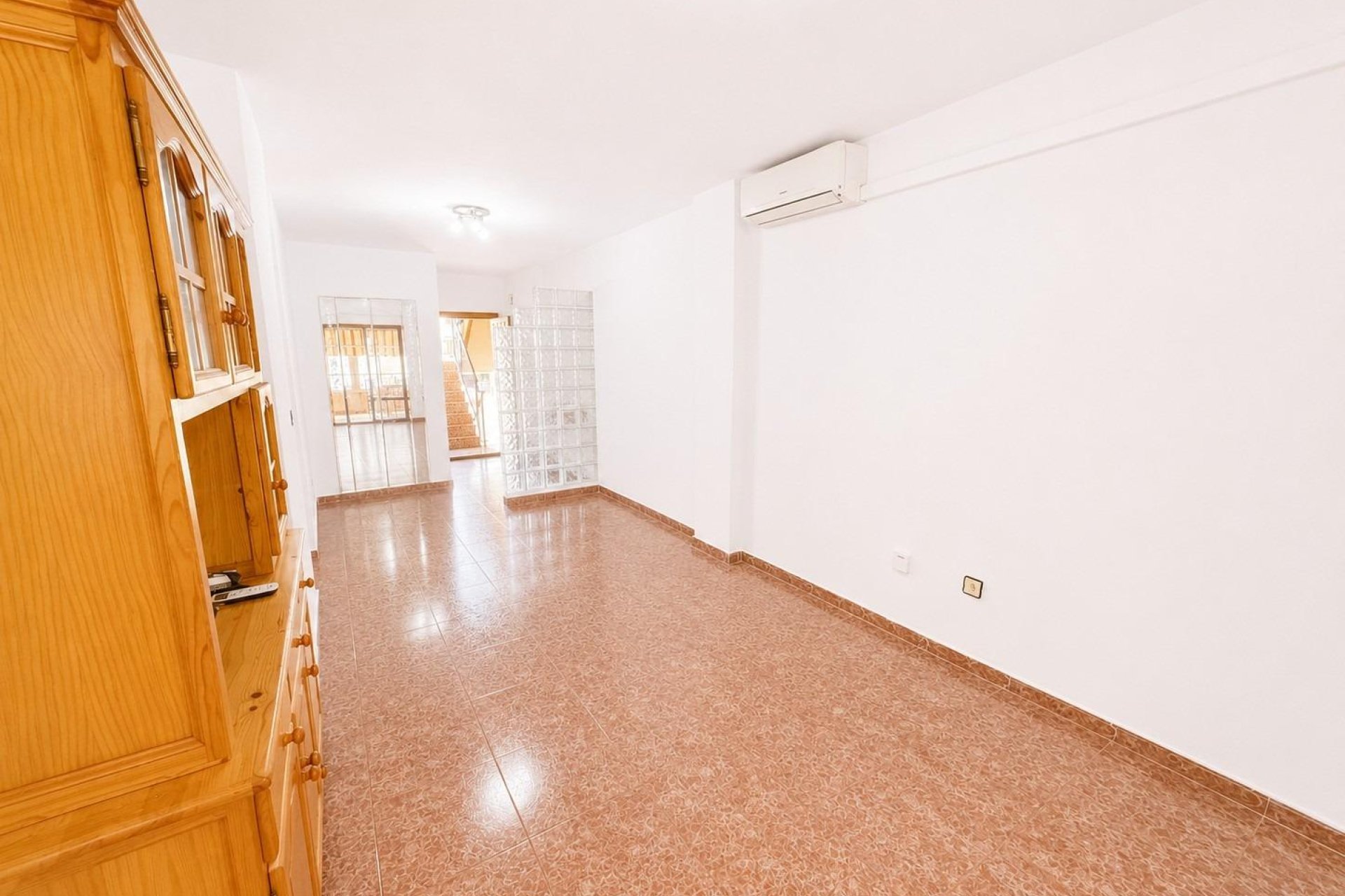 Reventa - Apartamento / piso -
Torrevieja - Estacion de autobuses