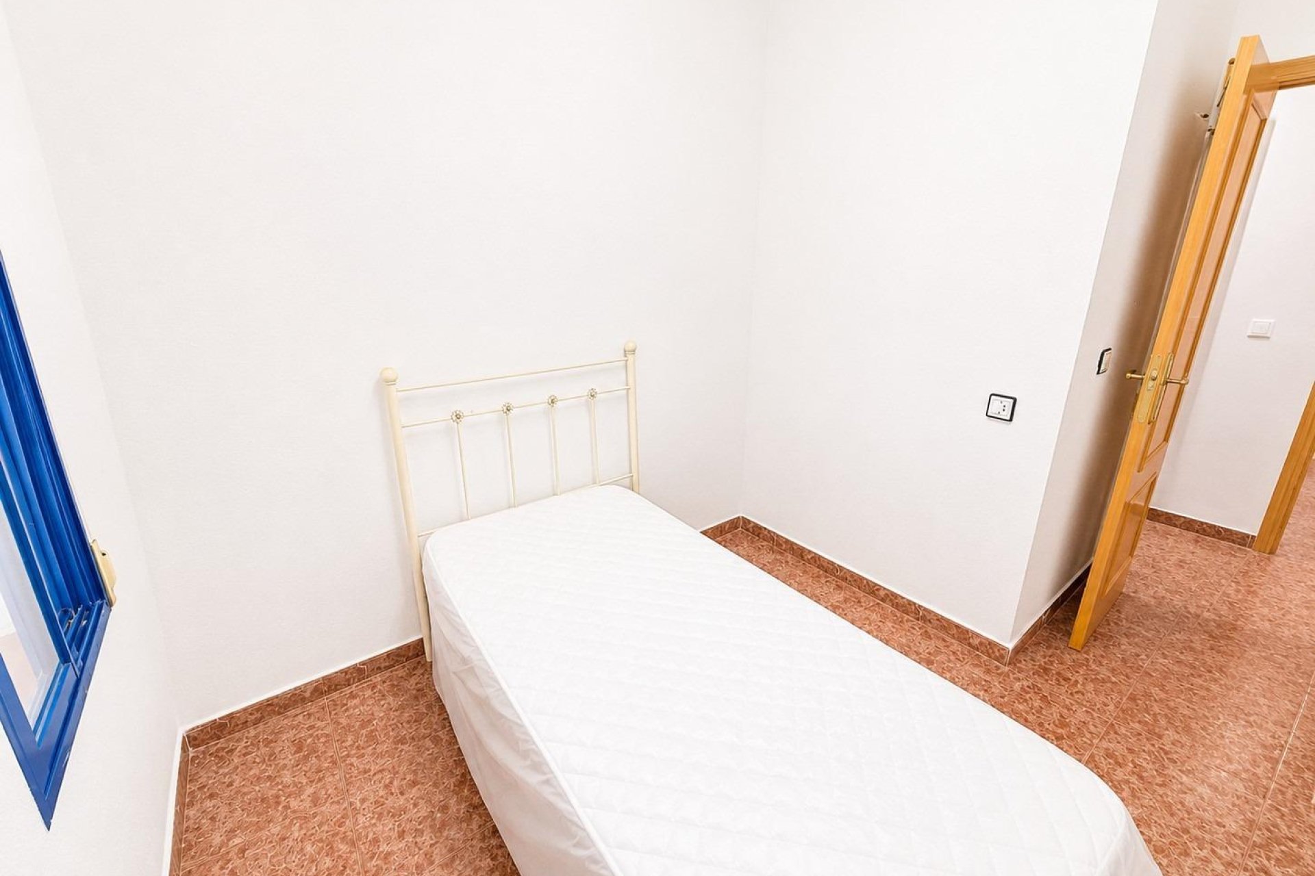 Reventa - Apartamento / piso -
Torrevieja - Estacion de autobuses