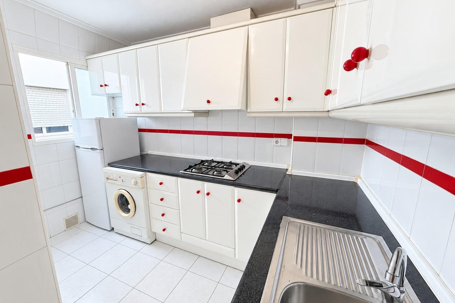 Reventa - Apartamento / piso -
Torrevieja - Estacion de autobuses