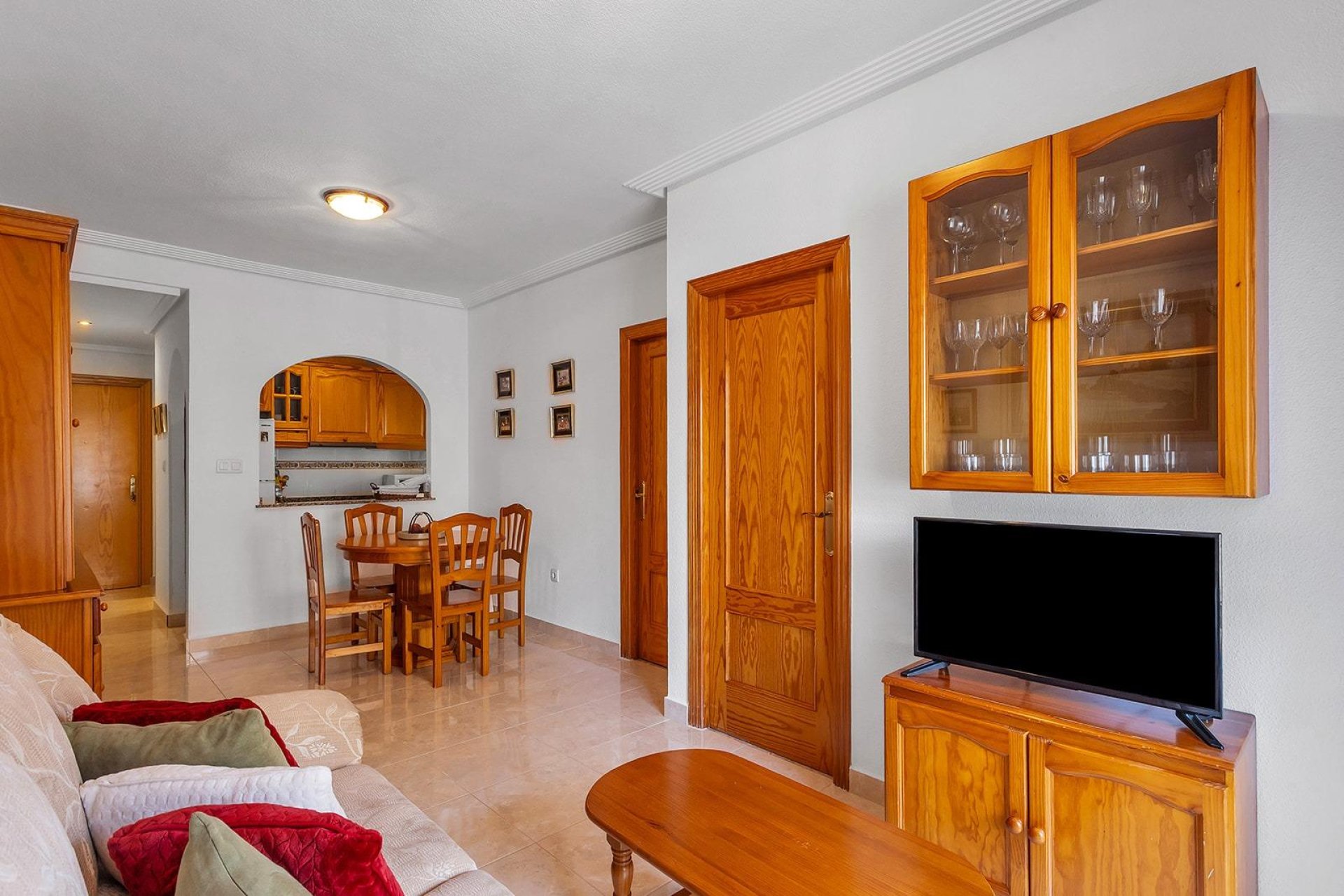 Reventa - Apartamento / piso -
Torrevieja - Estacion de autobuses