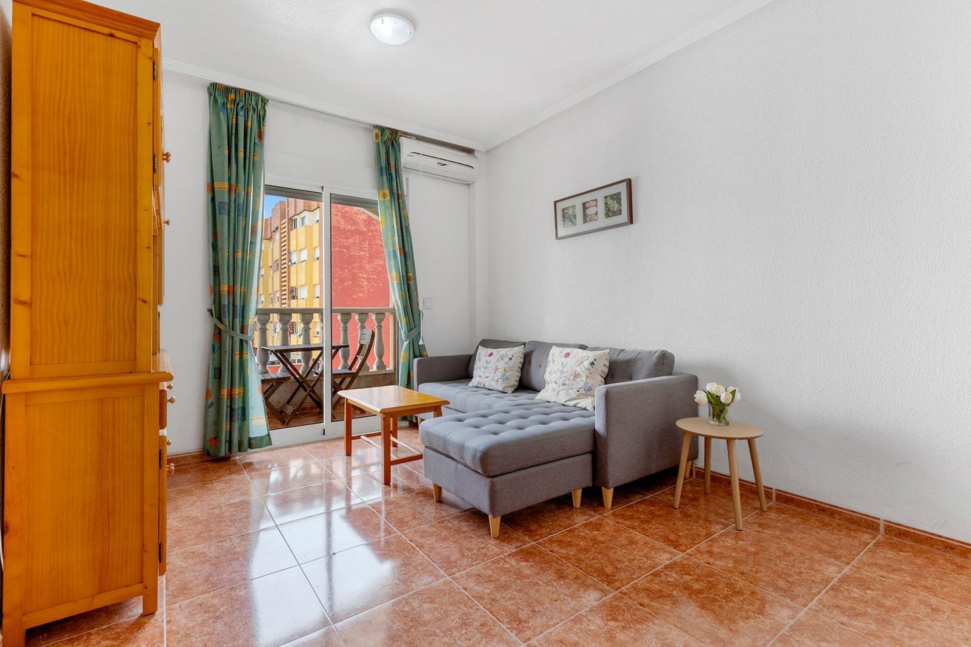 Reventa - Apartamento / piso -
Torrevieja - Estacion de autobuses