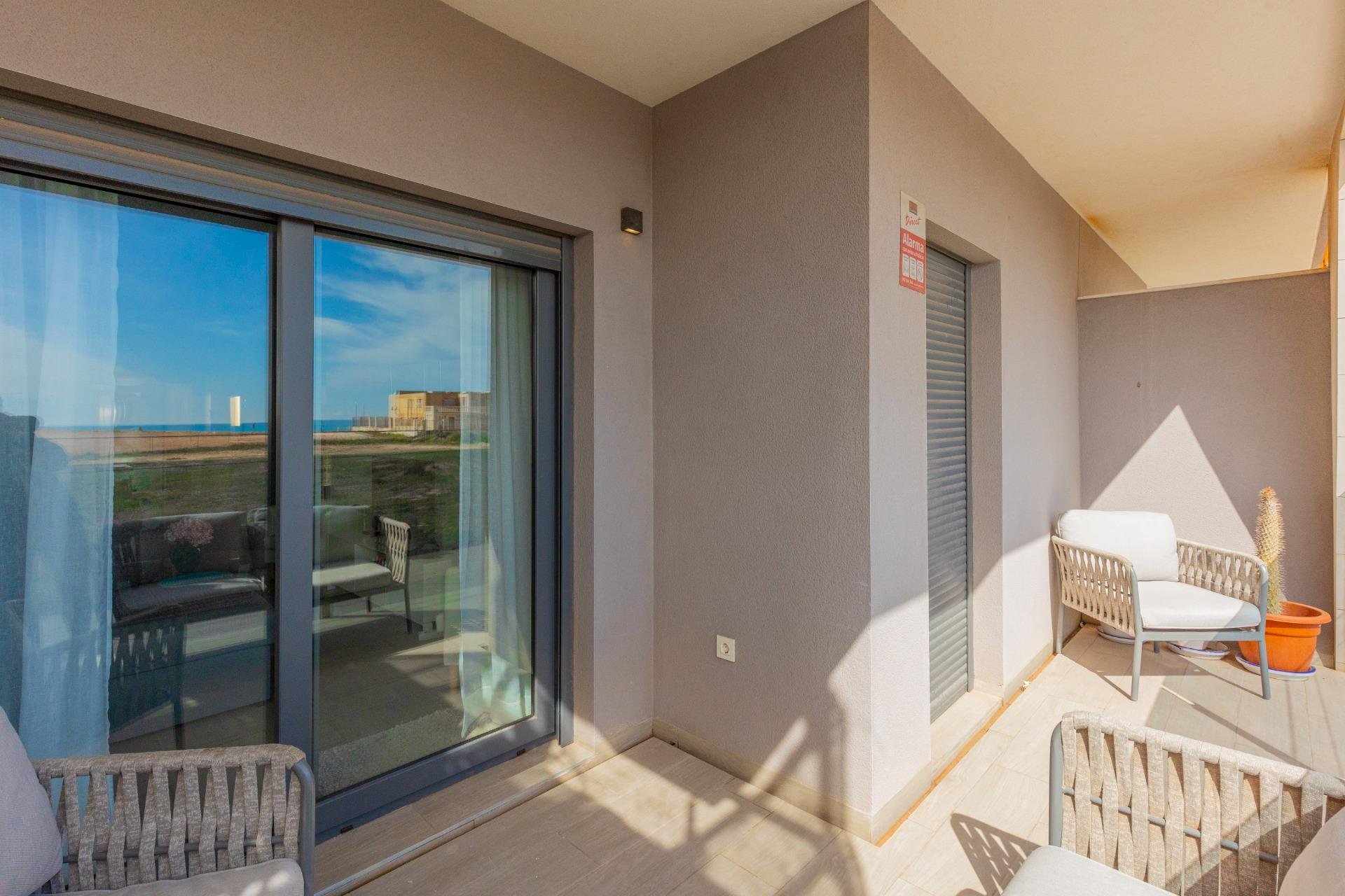 Reventa - Apartamento / piso -
Torrevieja - Frutales - Rosaleda