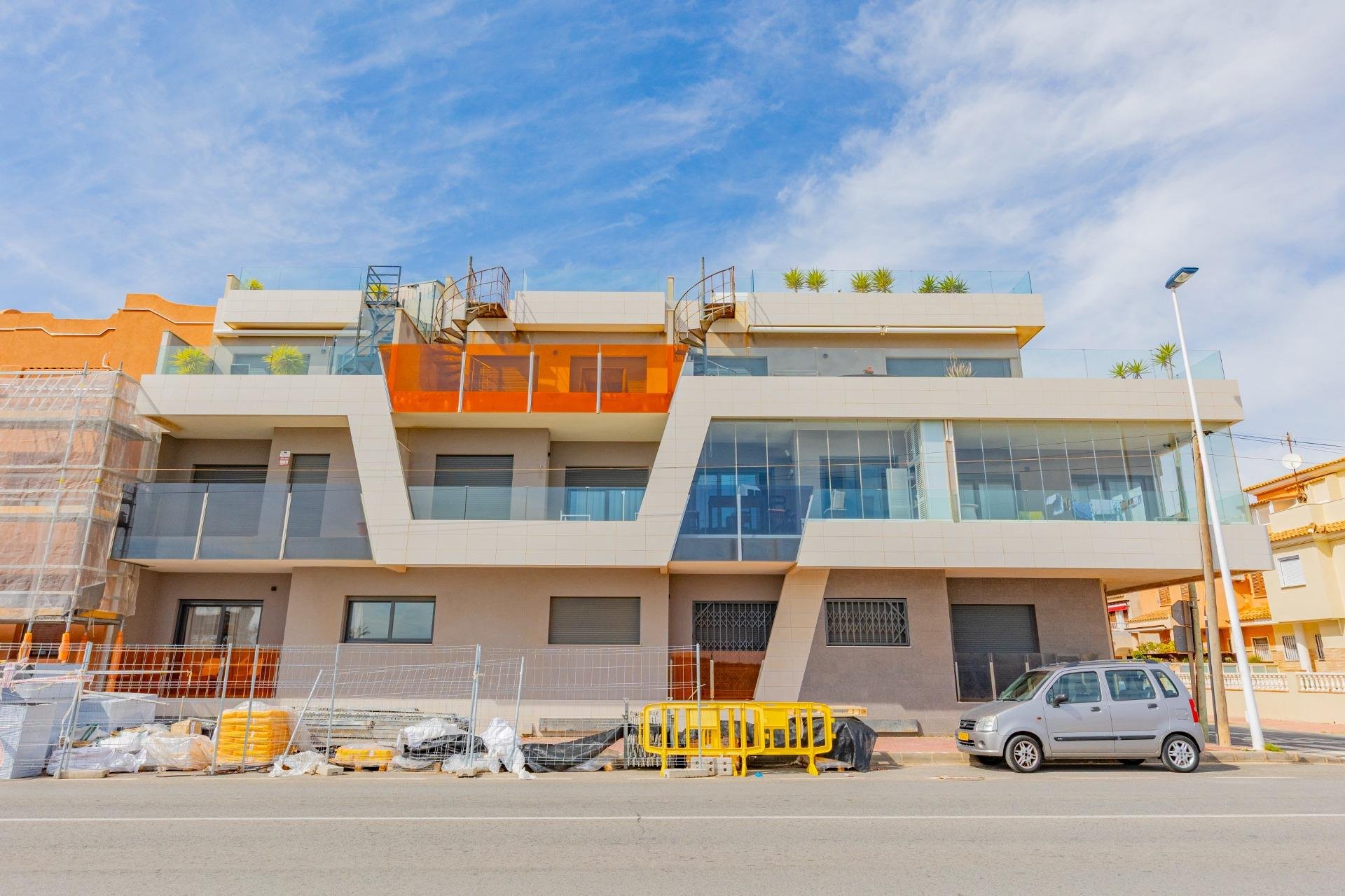 Reventa - Apartamento / piso -
Torrevieja - Frutales - Rosaleda