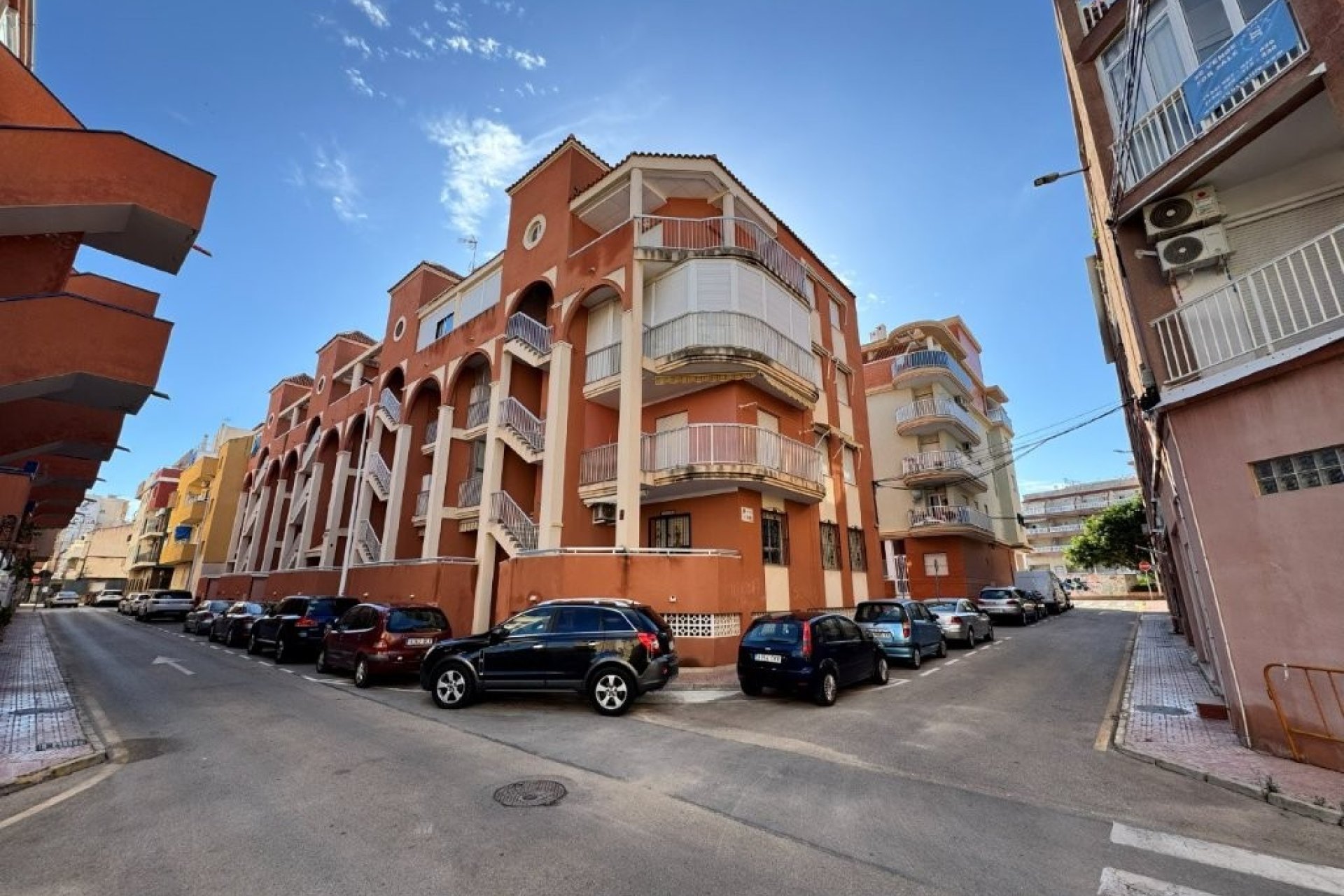 Reventa - Apartamento / piso -
Torrevieja - La Mata