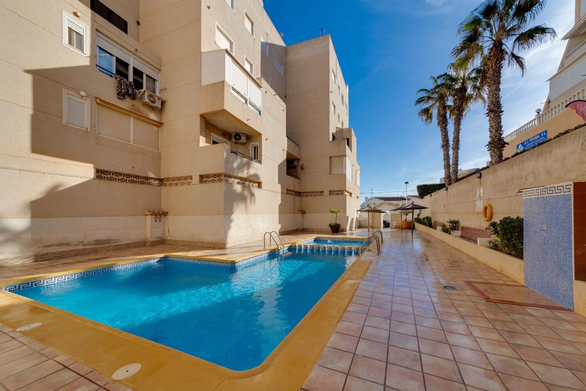 Reventa - Apartamento / piso -
Torrevieja - La Mata