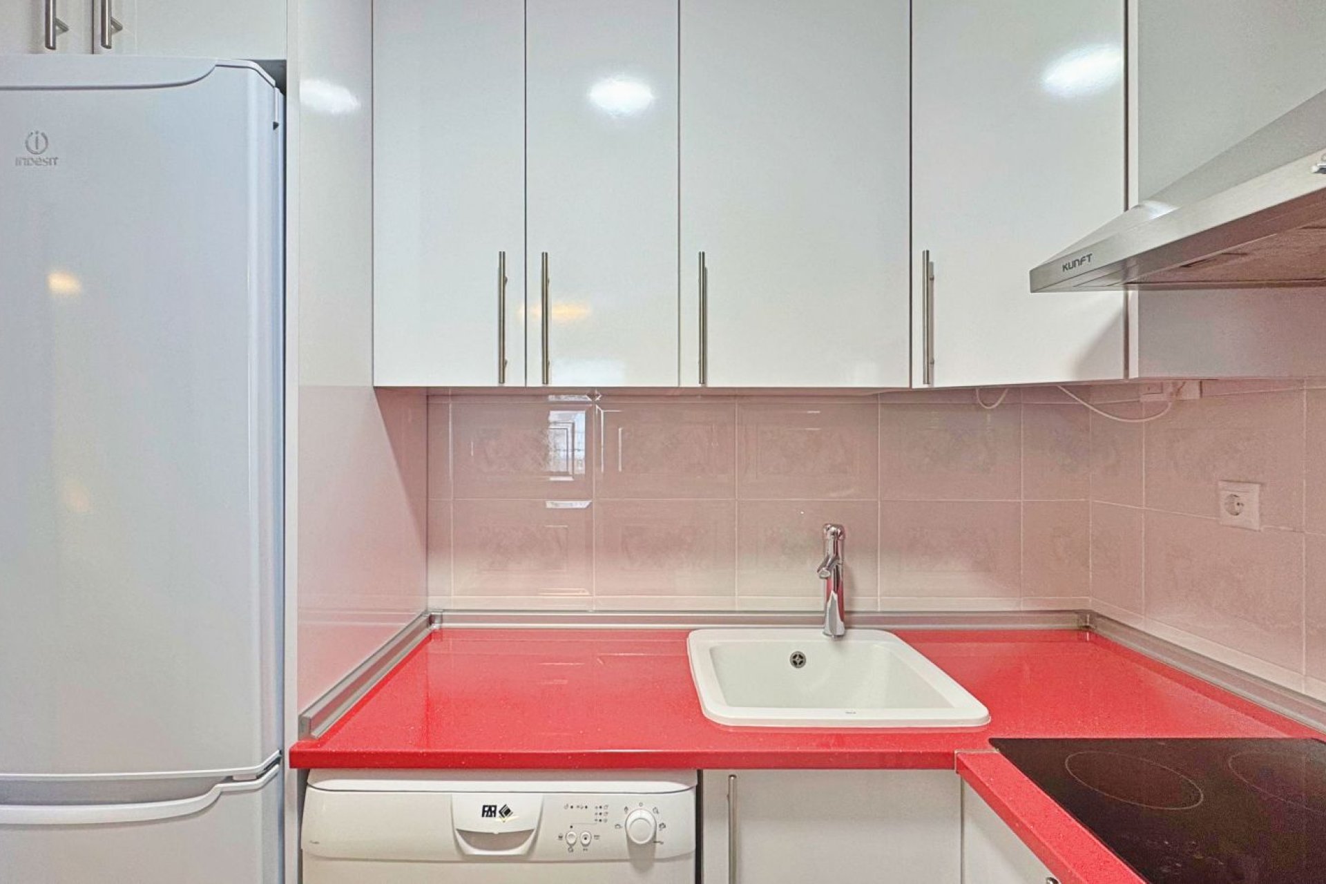 Reventa - Apartamento / piso -
Torrevieja - La Mata