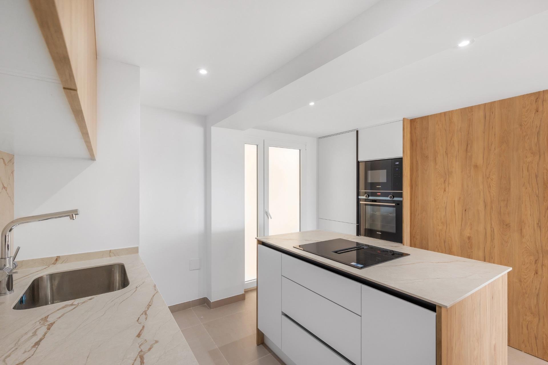 Reventa - Apartamento / piso -
Torrevieja - La Mata