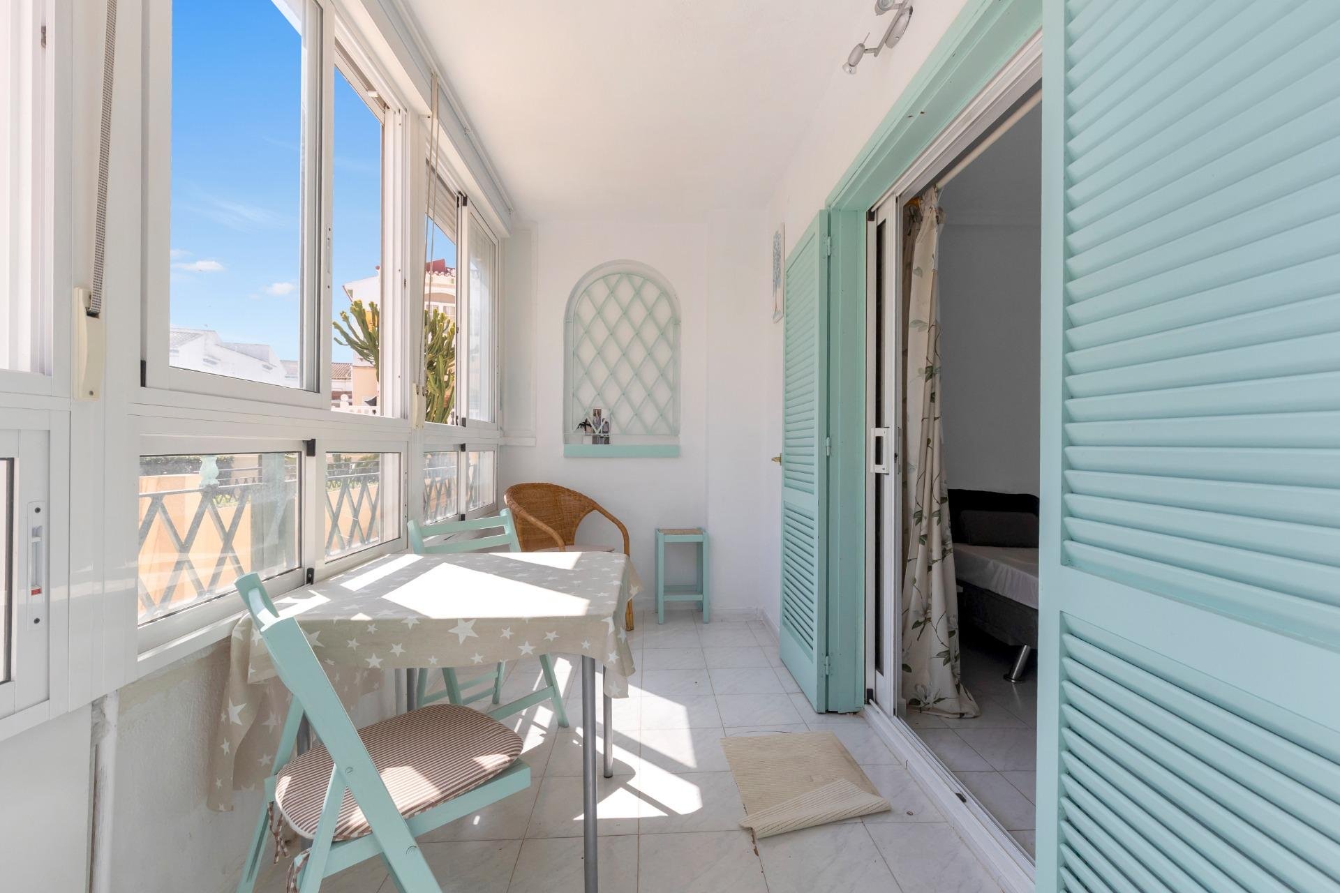 Reventa - Apartamento / piso -
Torrevieja - La Mata
