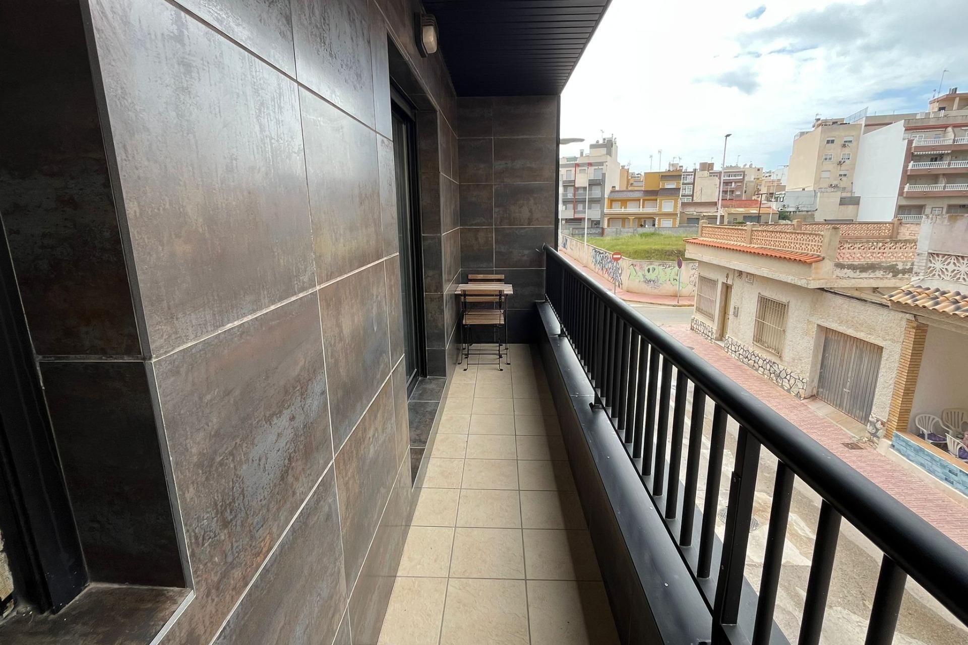 Reventa - Apartamento / piso -
Torrevieja - La Mata