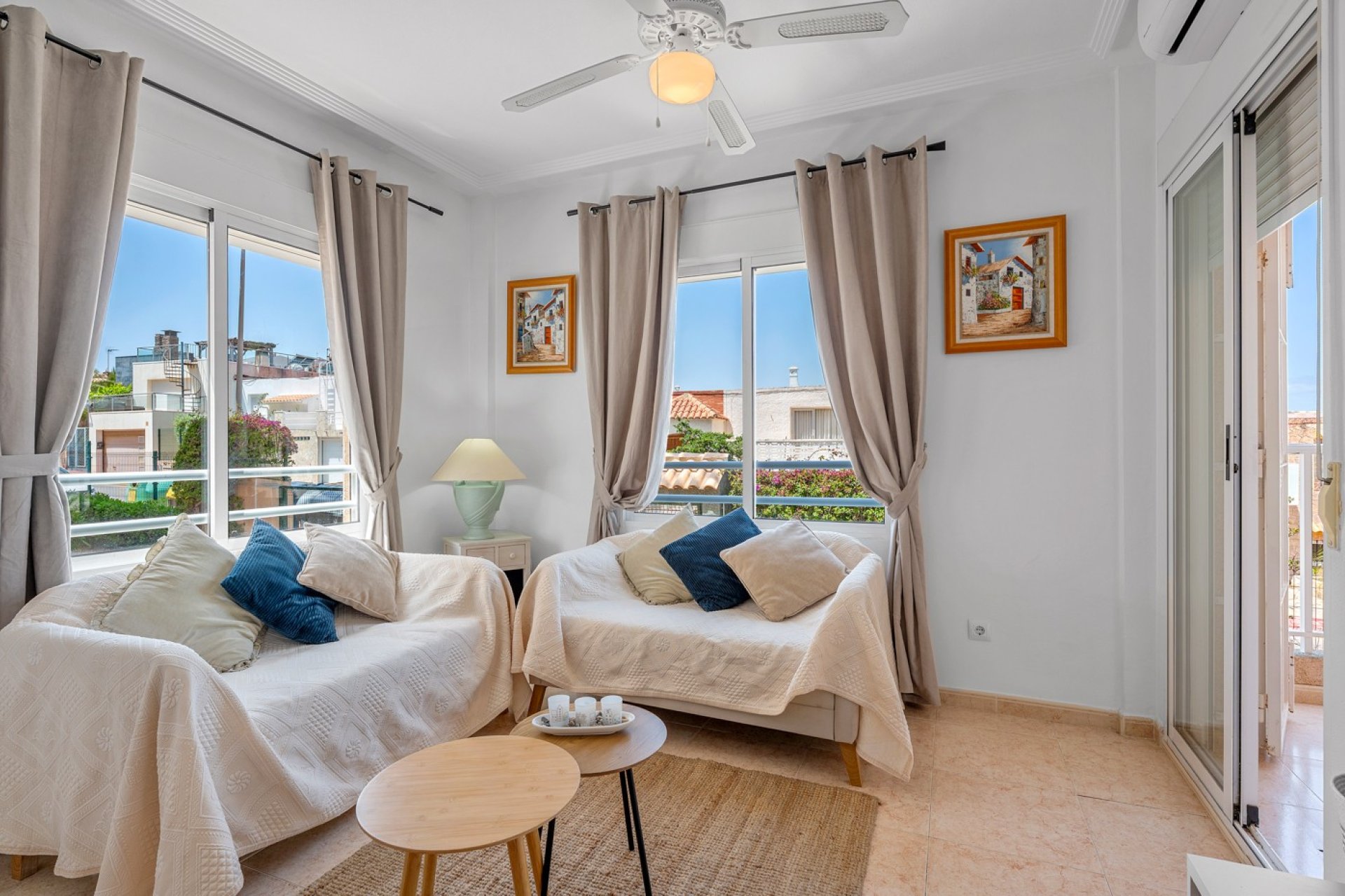 Reventa - Apartamento / piso -
Torrevieja - La Mata