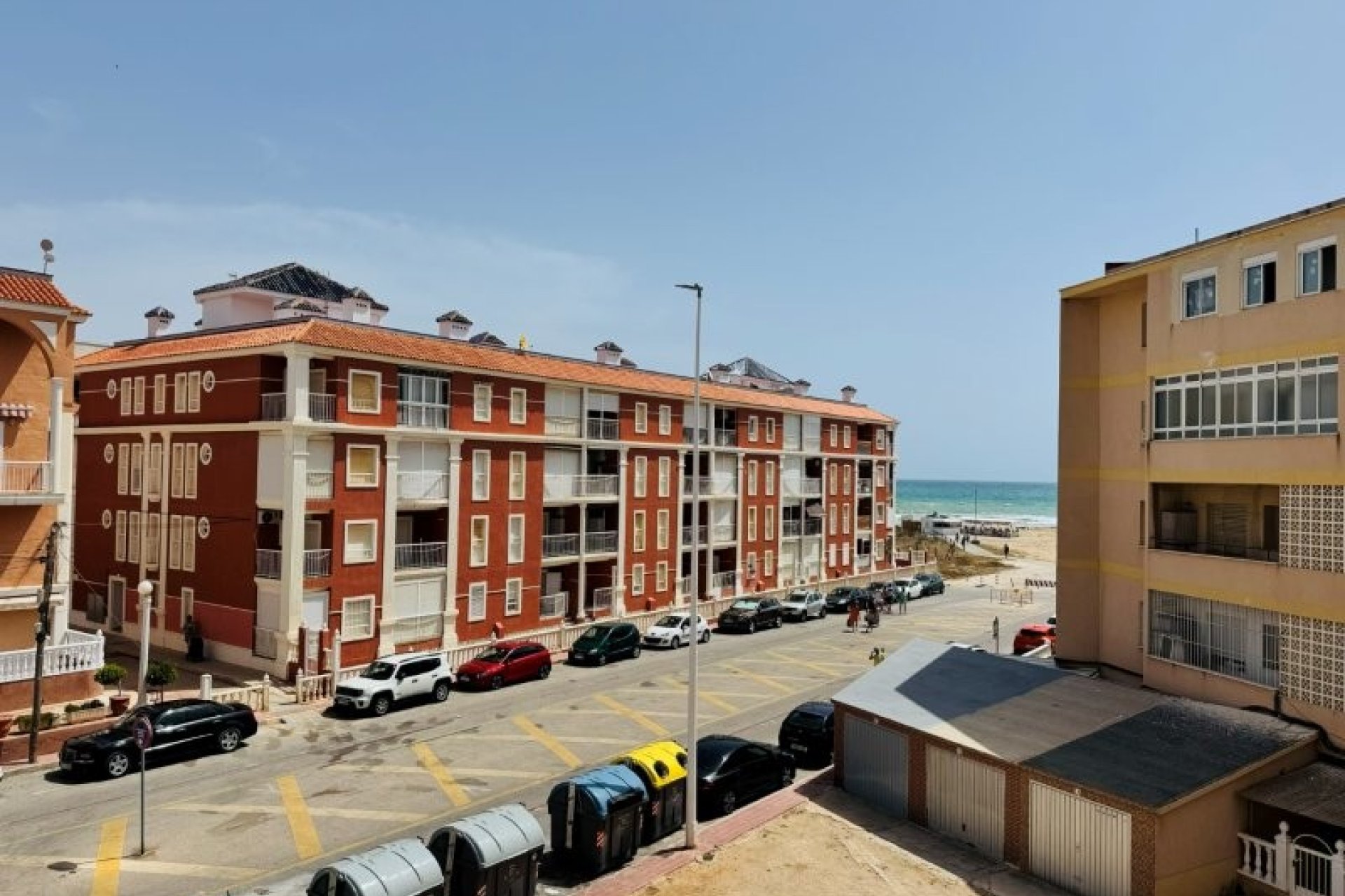 Reventa - Apartamento / piso -
Torrevieja - La Mata