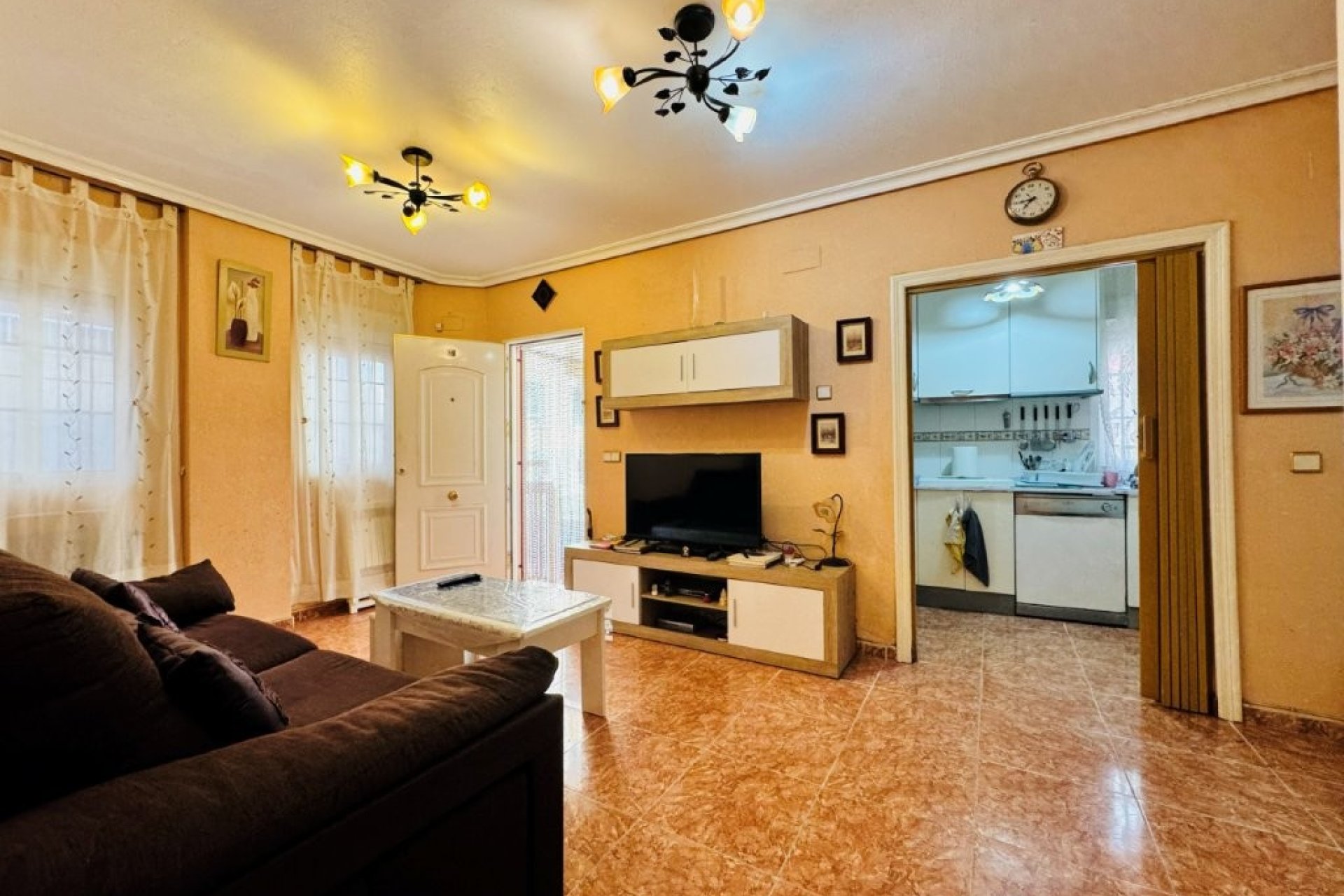 Reventa - Apartamento / piso -
Torrevieja - La Mata