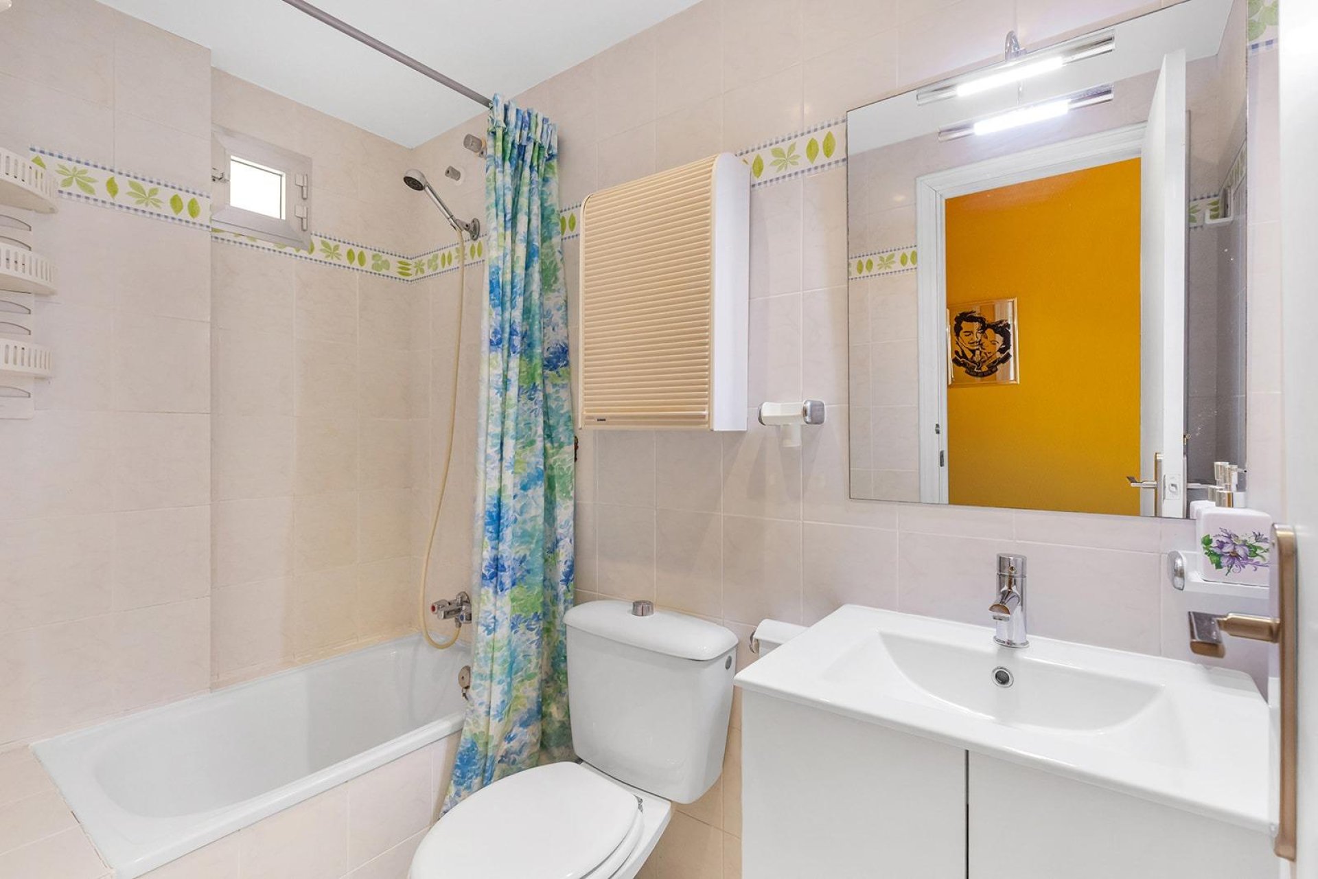 Reventa - Apartamento / piso -
Torrevieja - La Mata